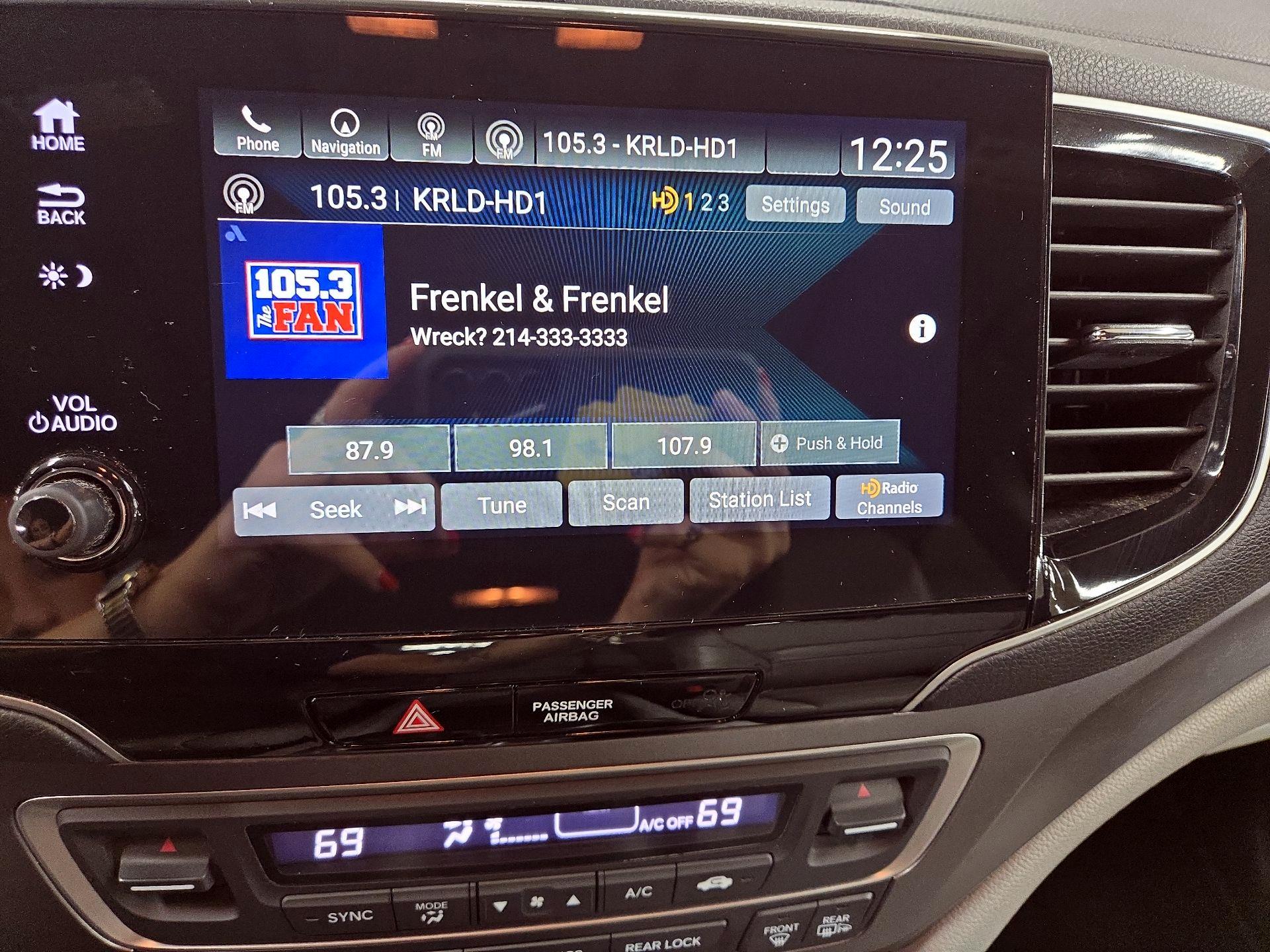 Thumbnail: 2019 Honda Pilot - 14