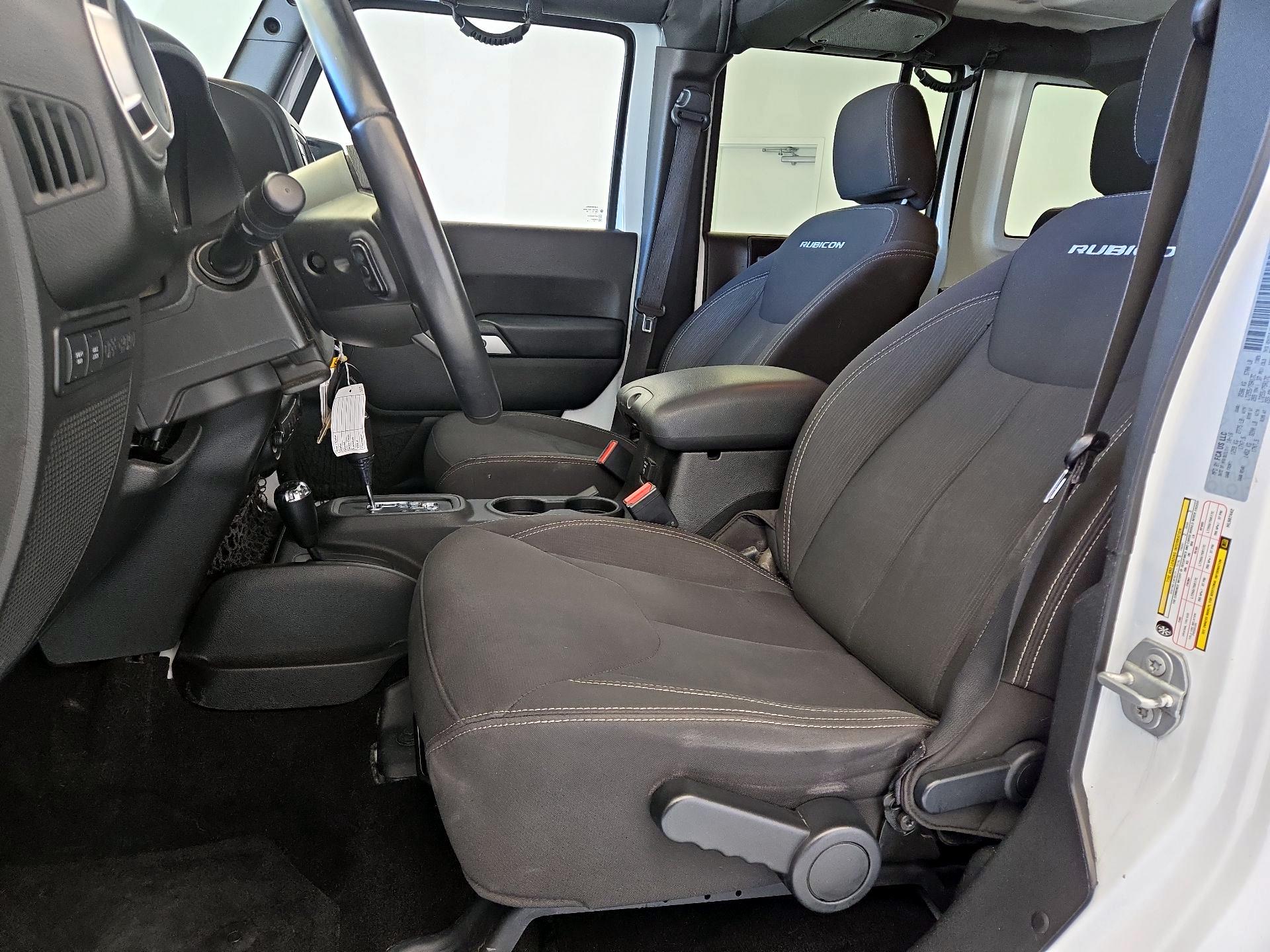 Thumbnail: 2017 Jeep Wrangler - 11