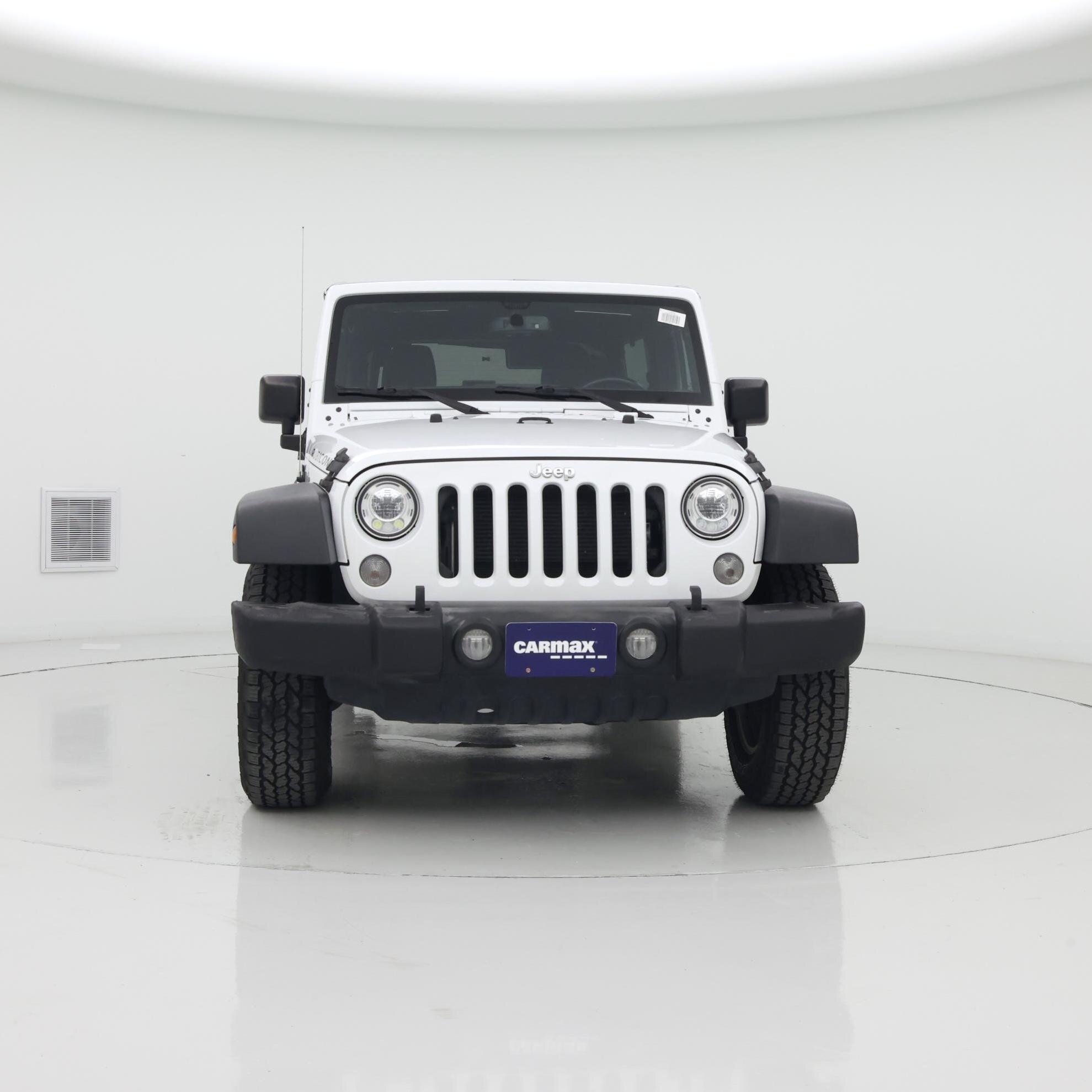 Thumbnail: 2017 Jeep Wrangler - 5