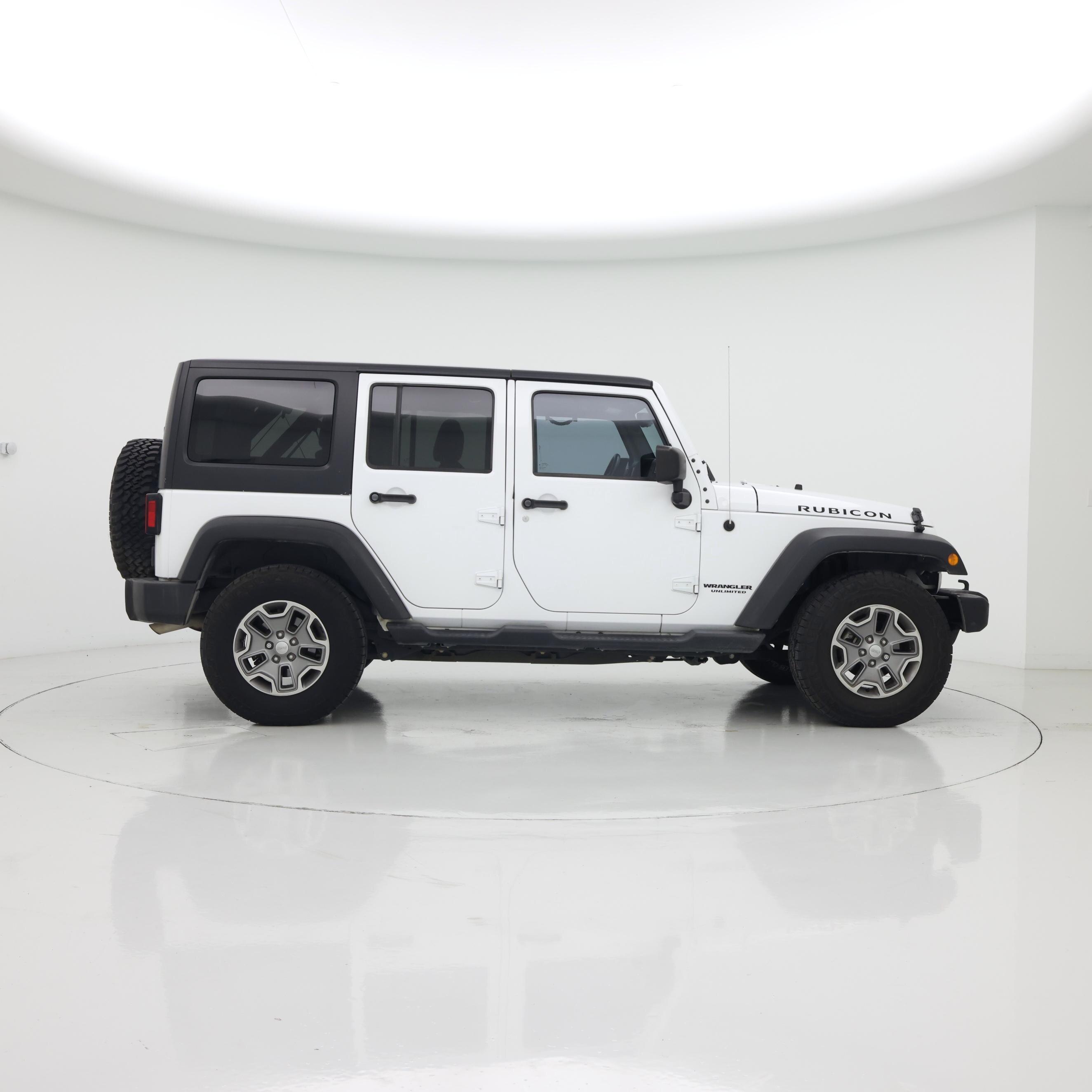 Thumbnail: 2017 Jeep Wrangler - 7