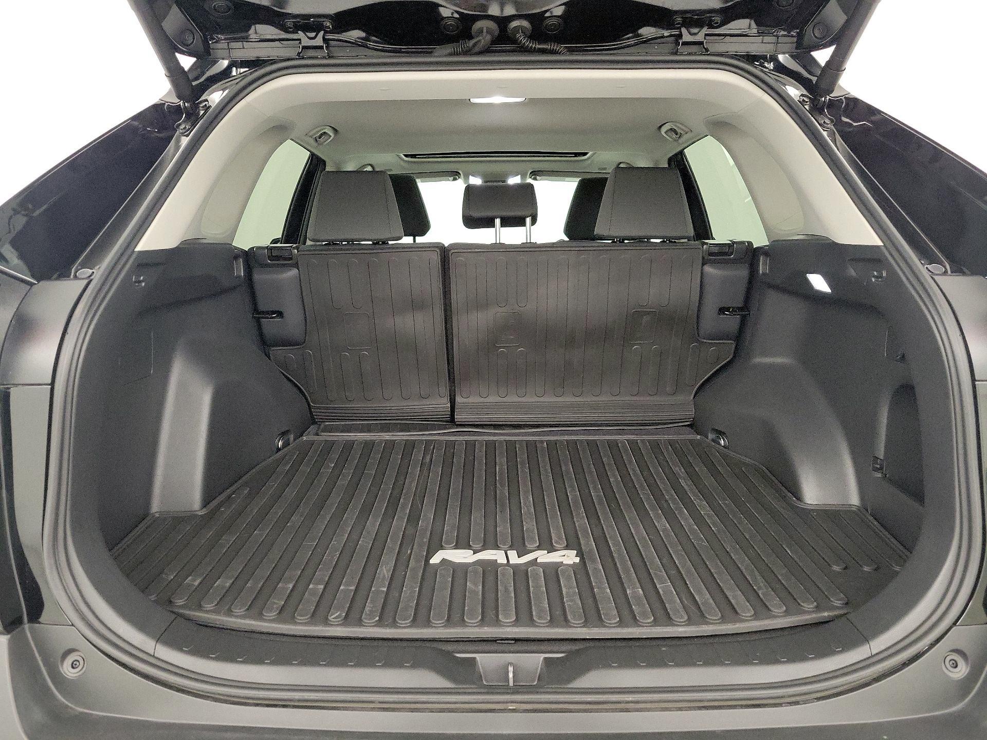 Thumbnail: 2025 Toyota RAV4 - 20