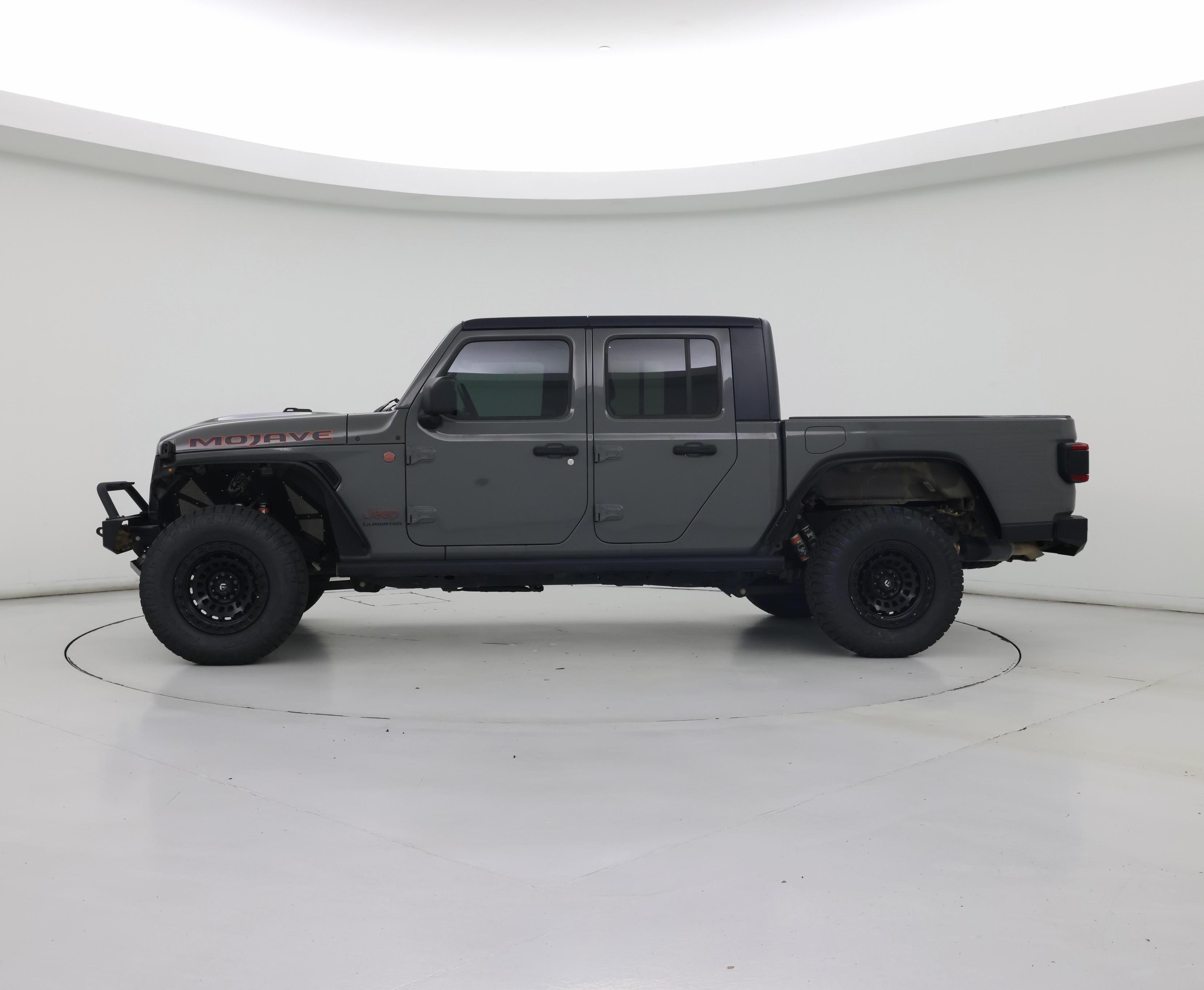 Thumbnail: 2021 Jeep Gladiator - 3