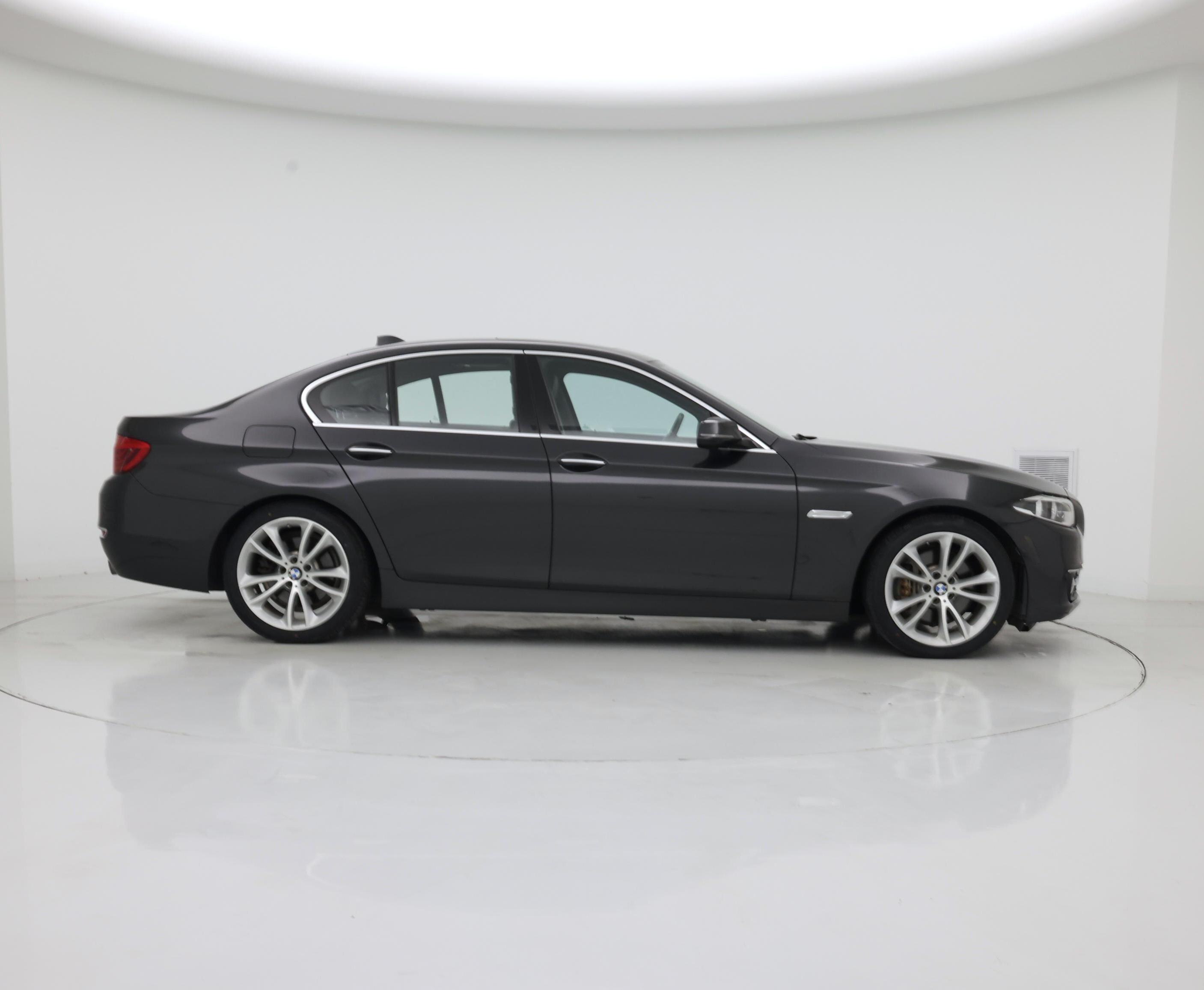 Thumbnail: 2014 BMW 5 Series - 7