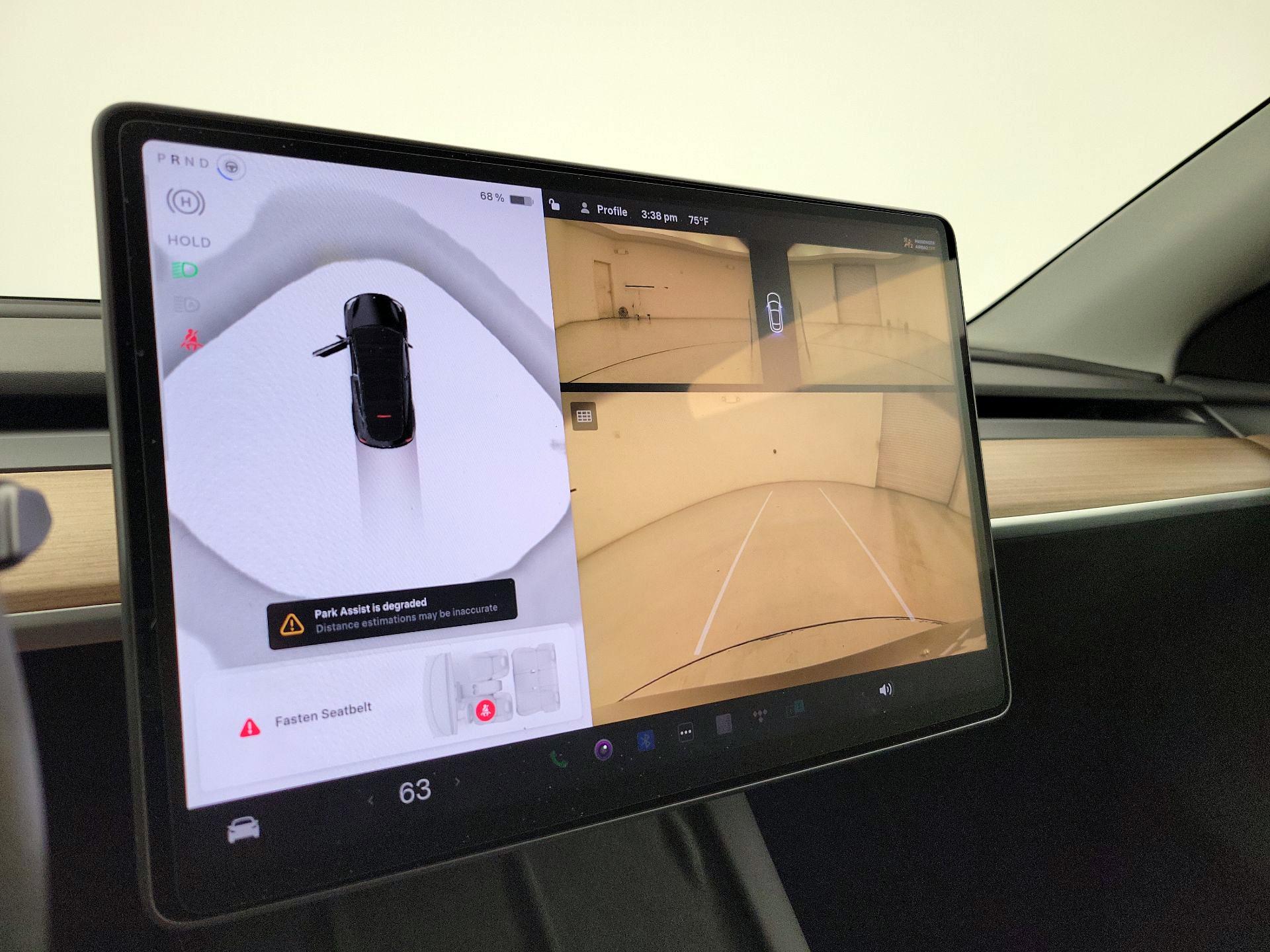 Thumbnail: 2025 Tesla Model Y - 14