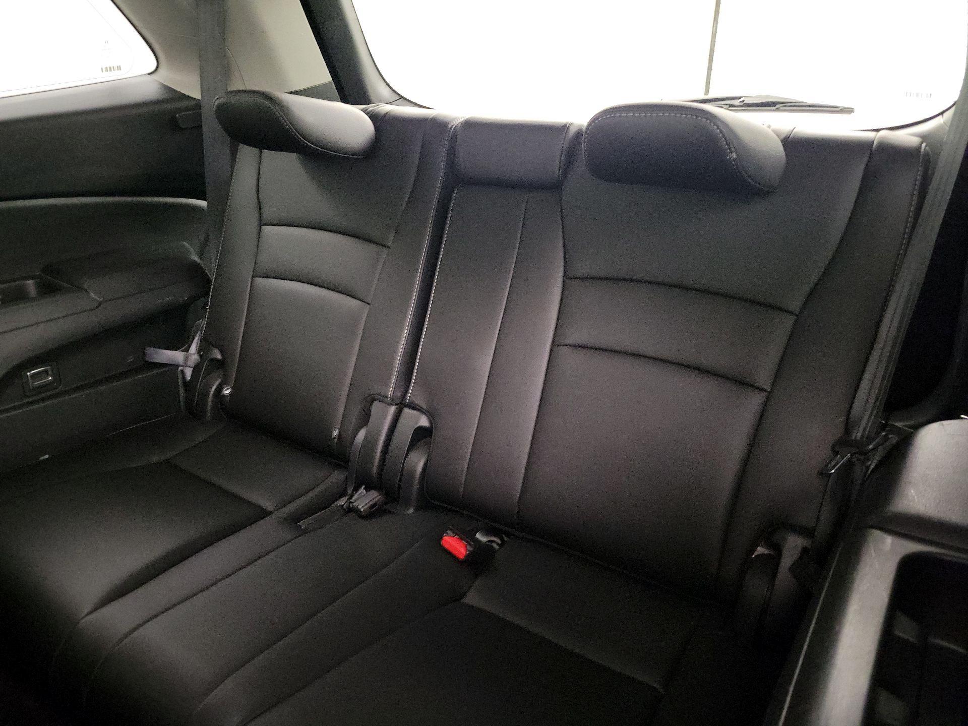 Thumbnail: 2018 Honda Pilot - 20