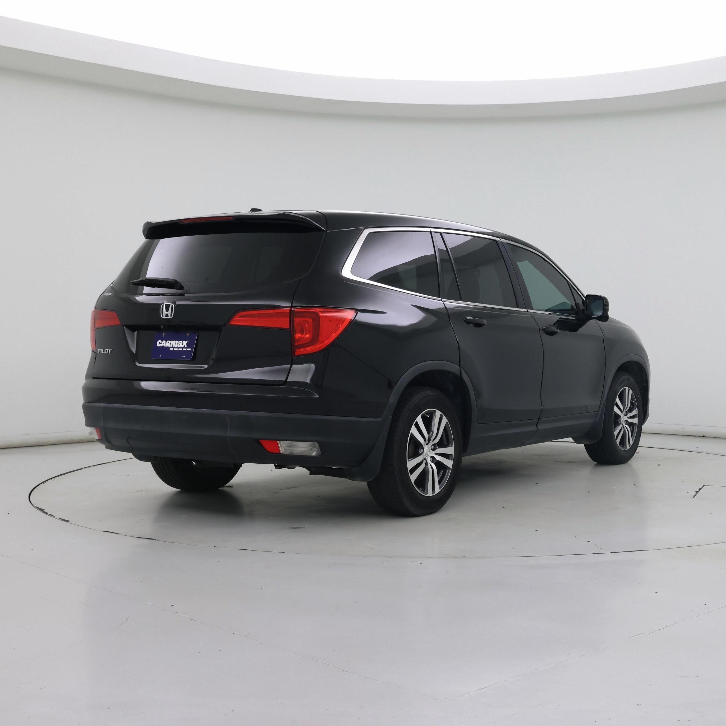 Thumbnail: 2018 Honda Pilot - 8