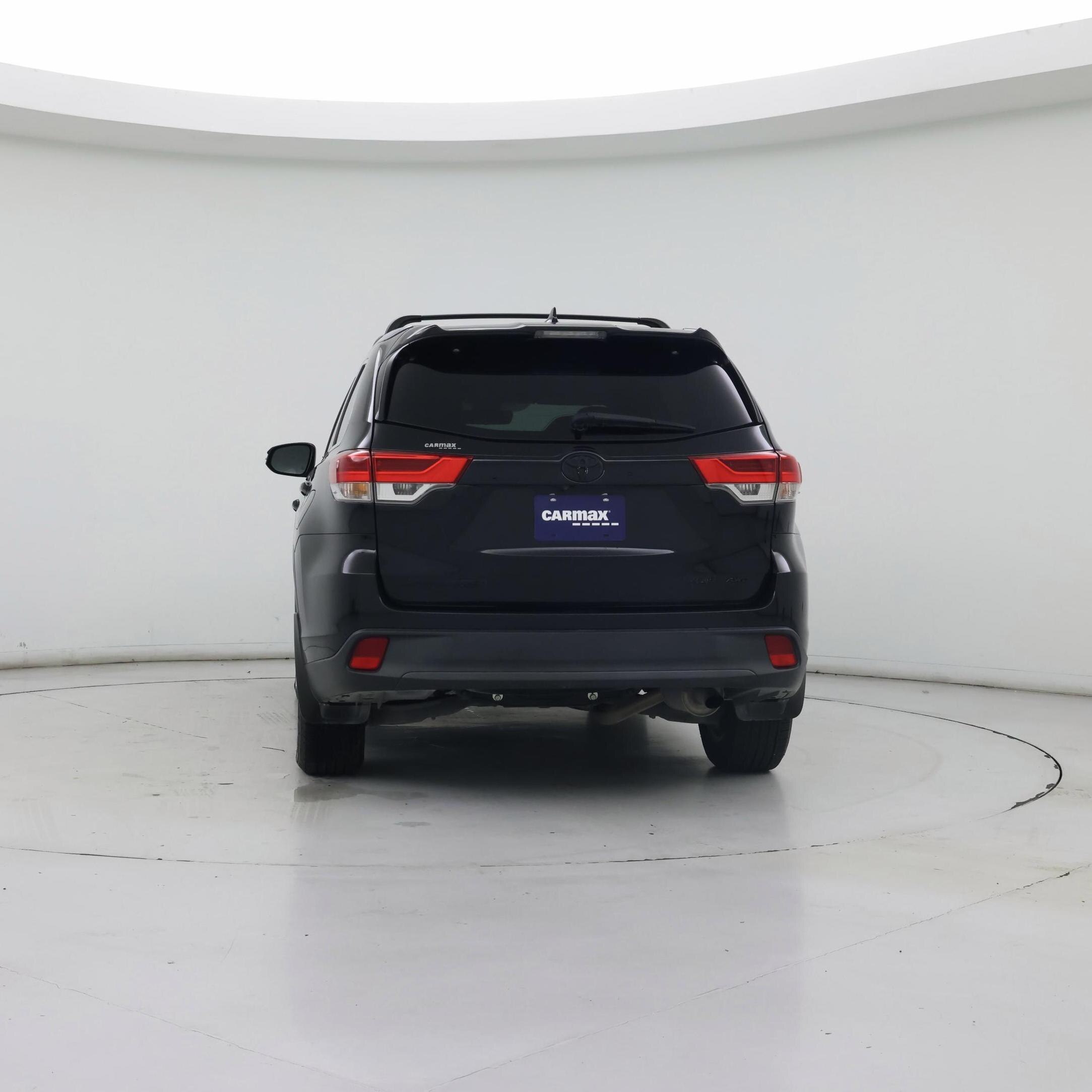 Thumbnail: 2019 Toyota Highlander - 6