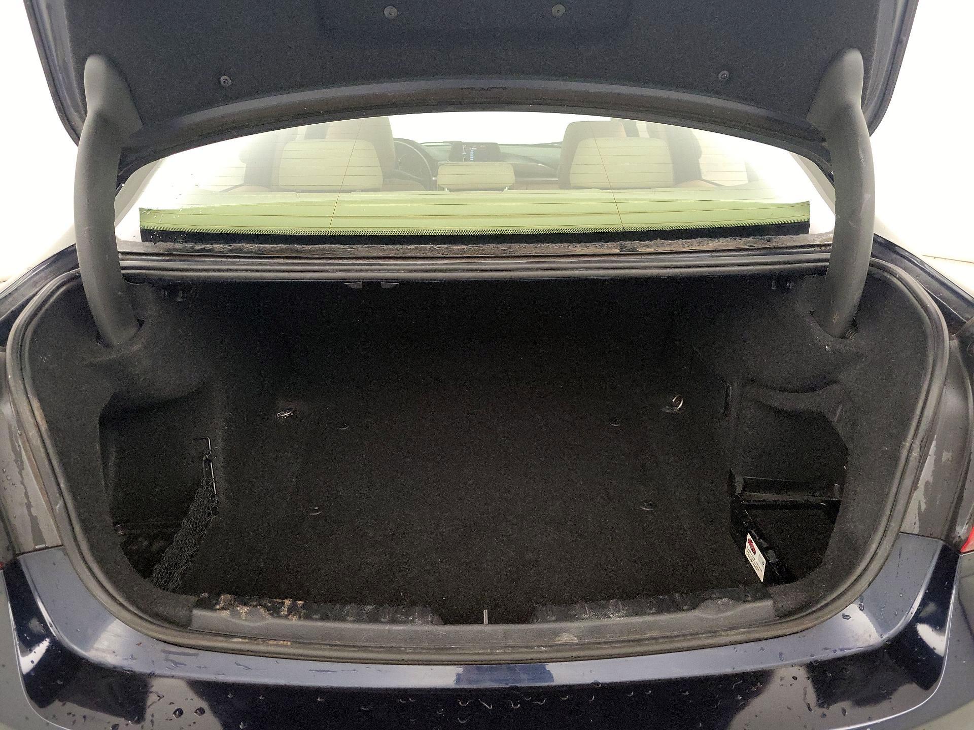 Thumbnail: 2014 BMW 3 Series - 19