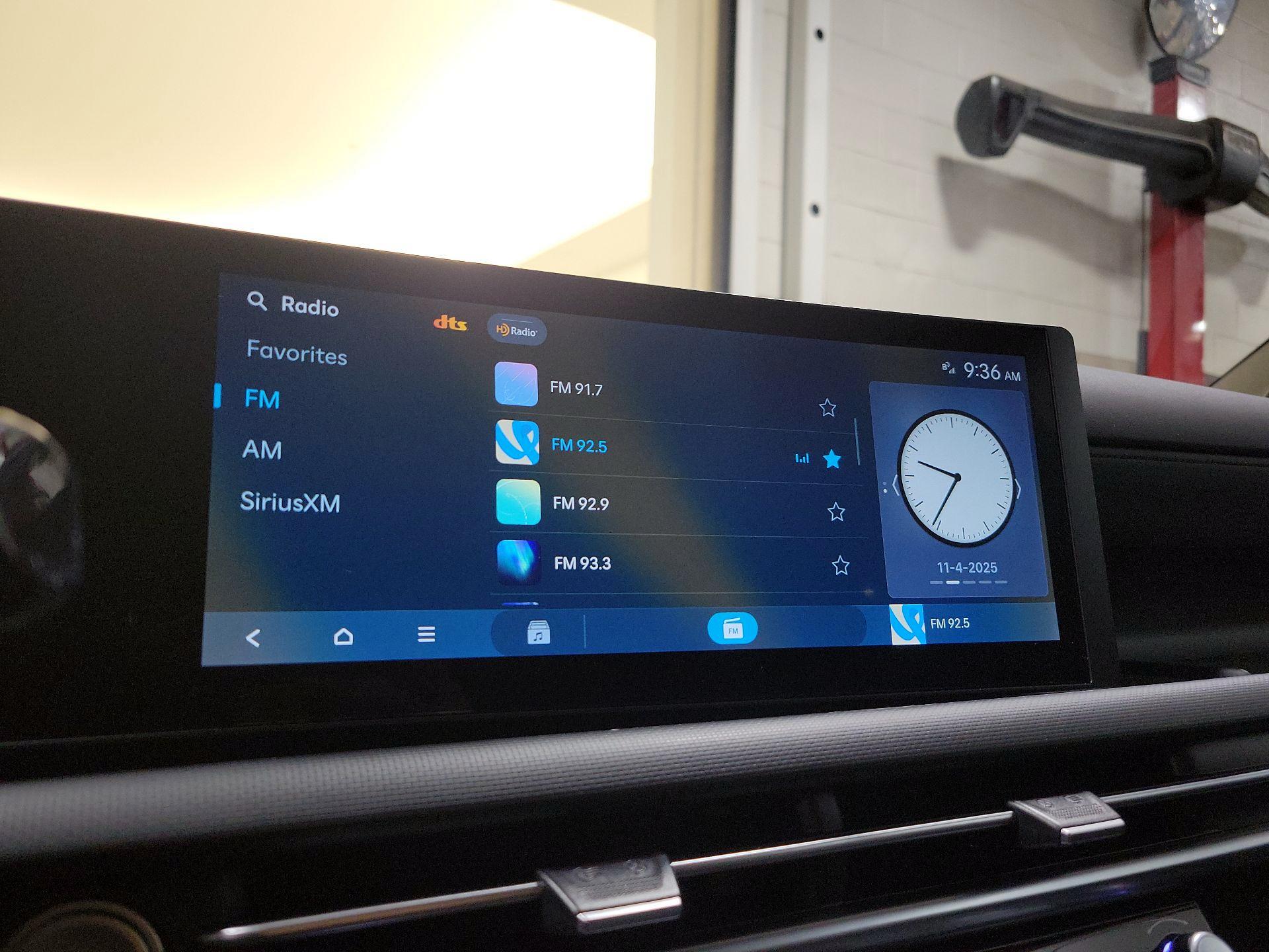 Thumbnail: 2025 Hyundai Santa Cruz - 15