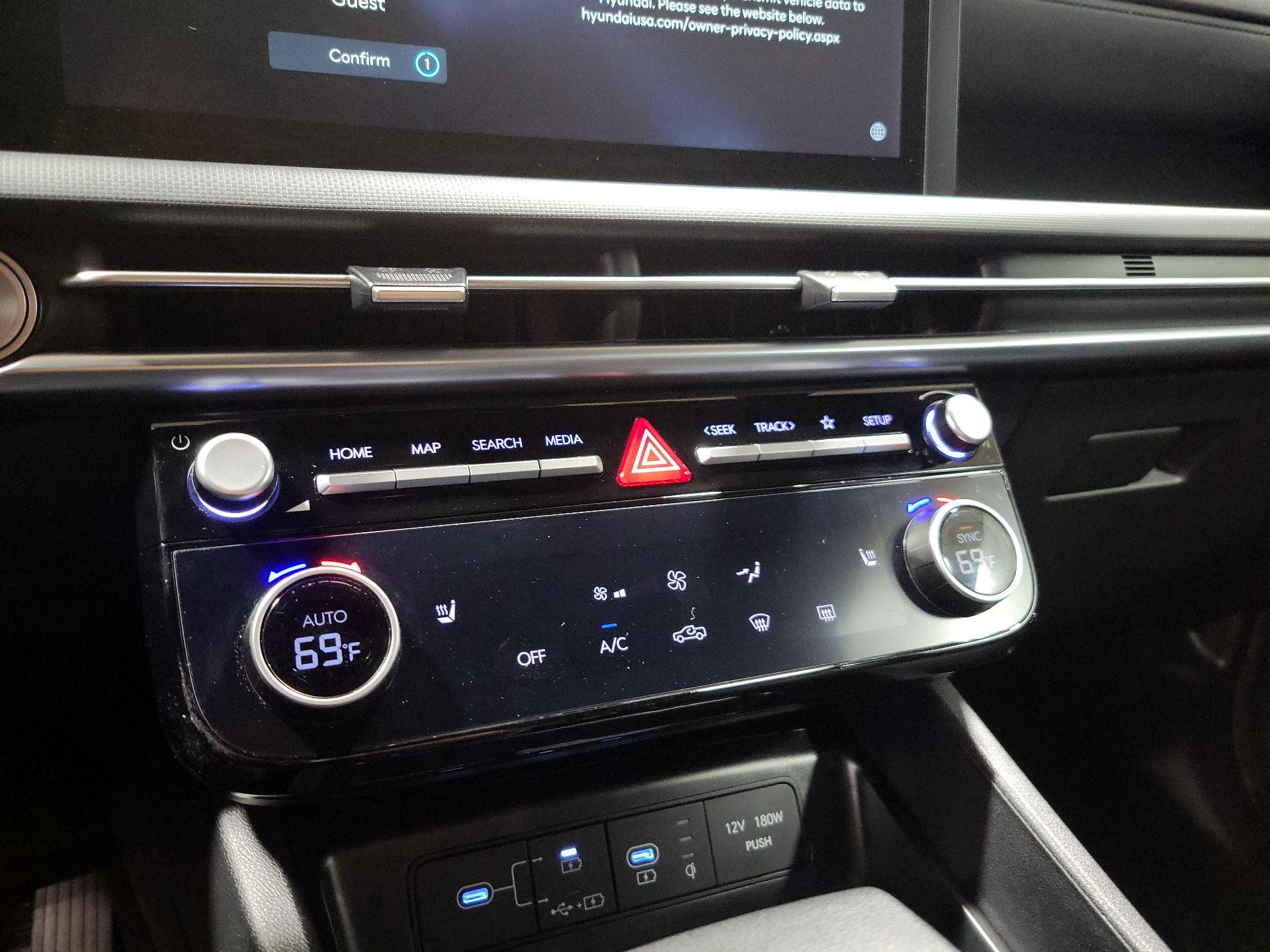 Thumbnail: 2025 Hyundai Santa Cruz - 16