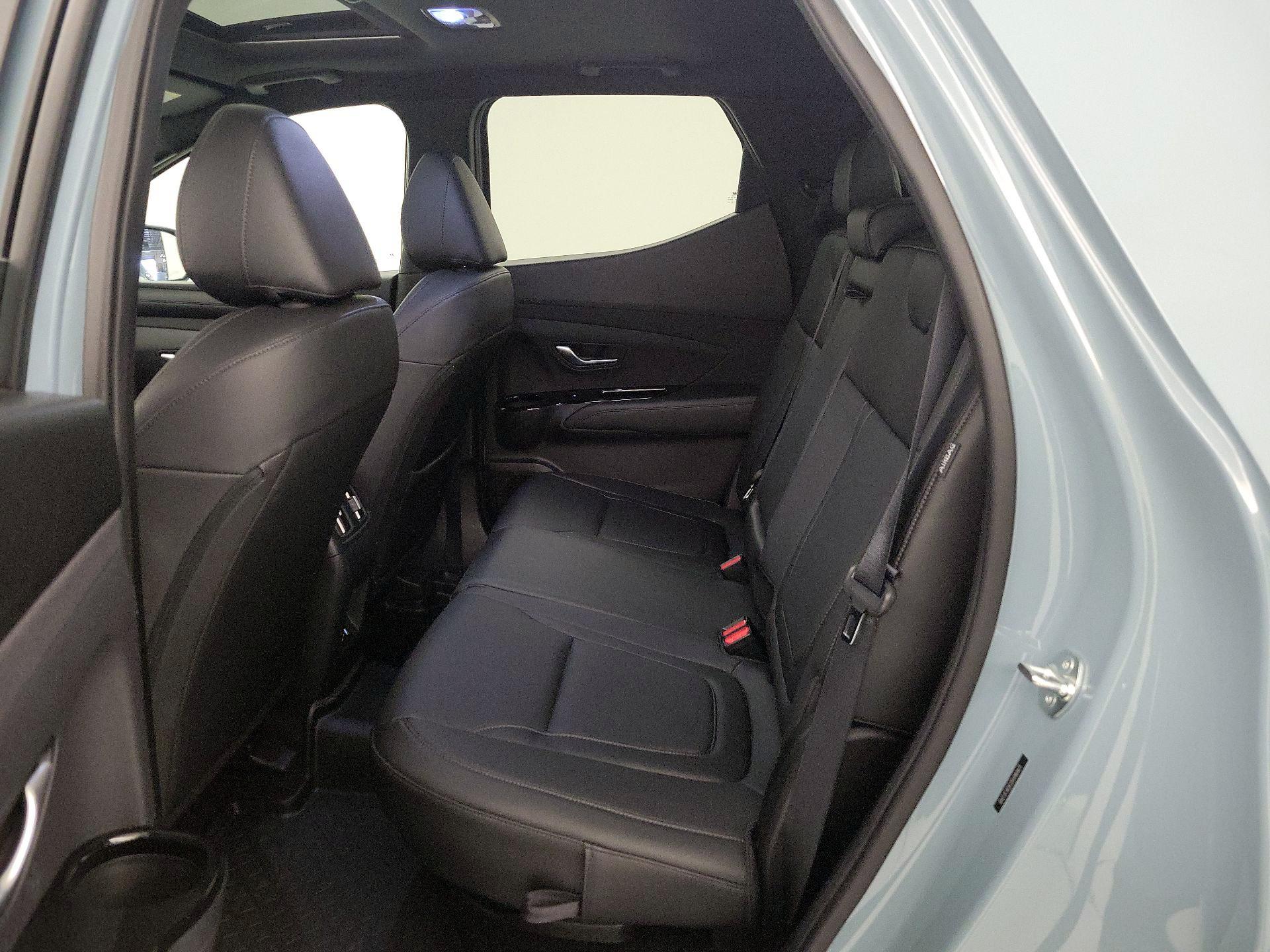 Thumbnail: 2025 Hyundai Santa Cruz - 19