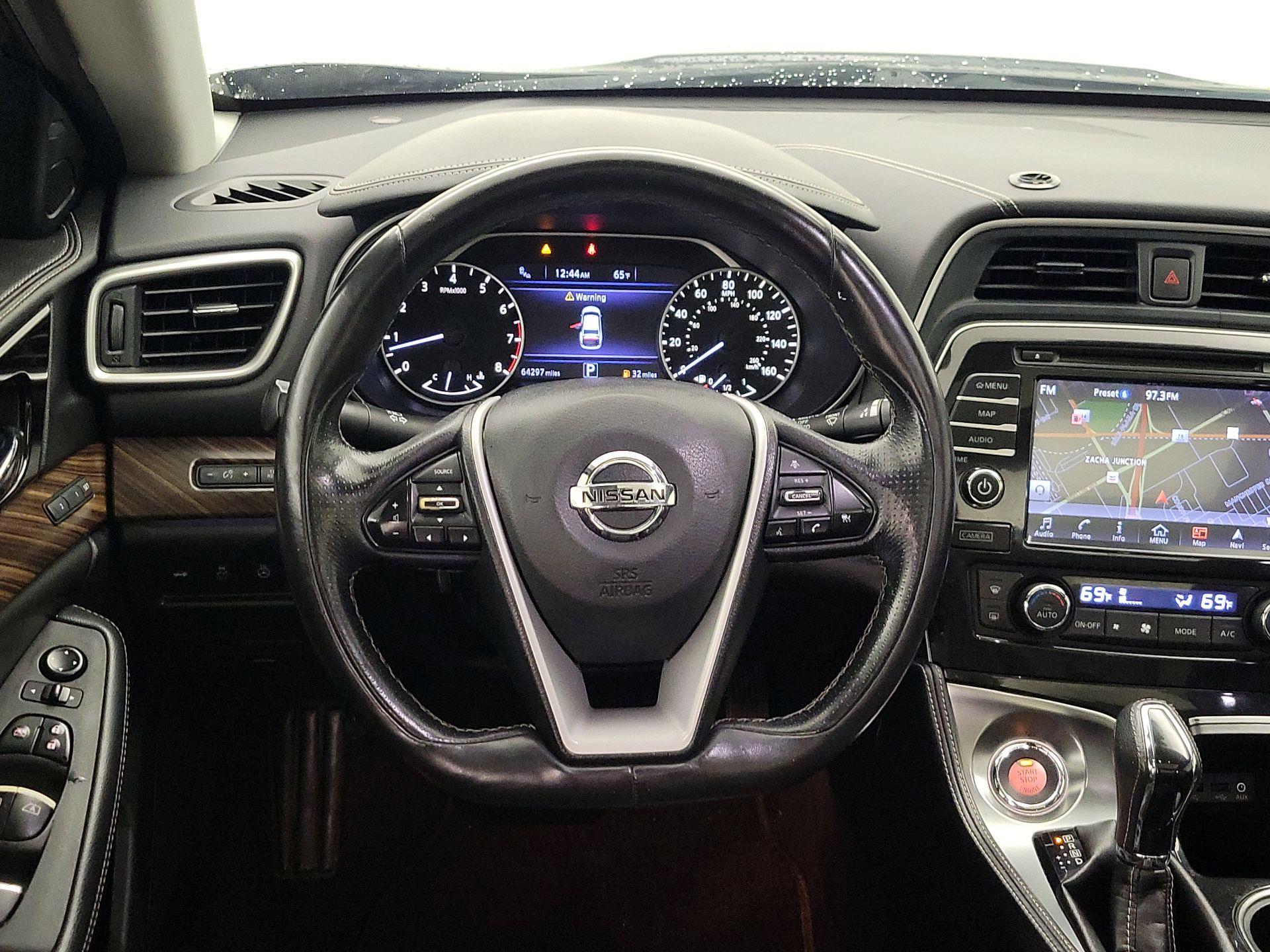 Thumbnail: 2016 Nissan Maxima - 10