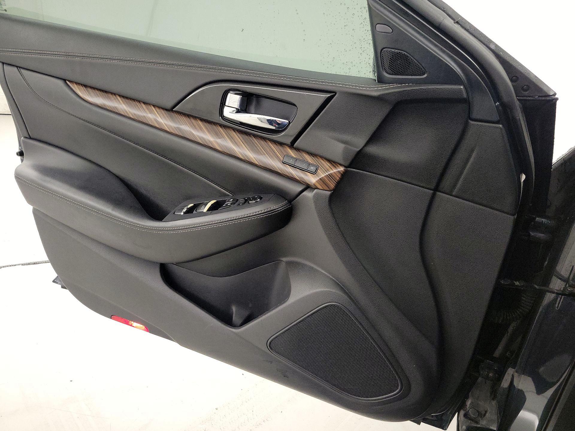 Thumbnail: 2016 Nissan Maxima - 12