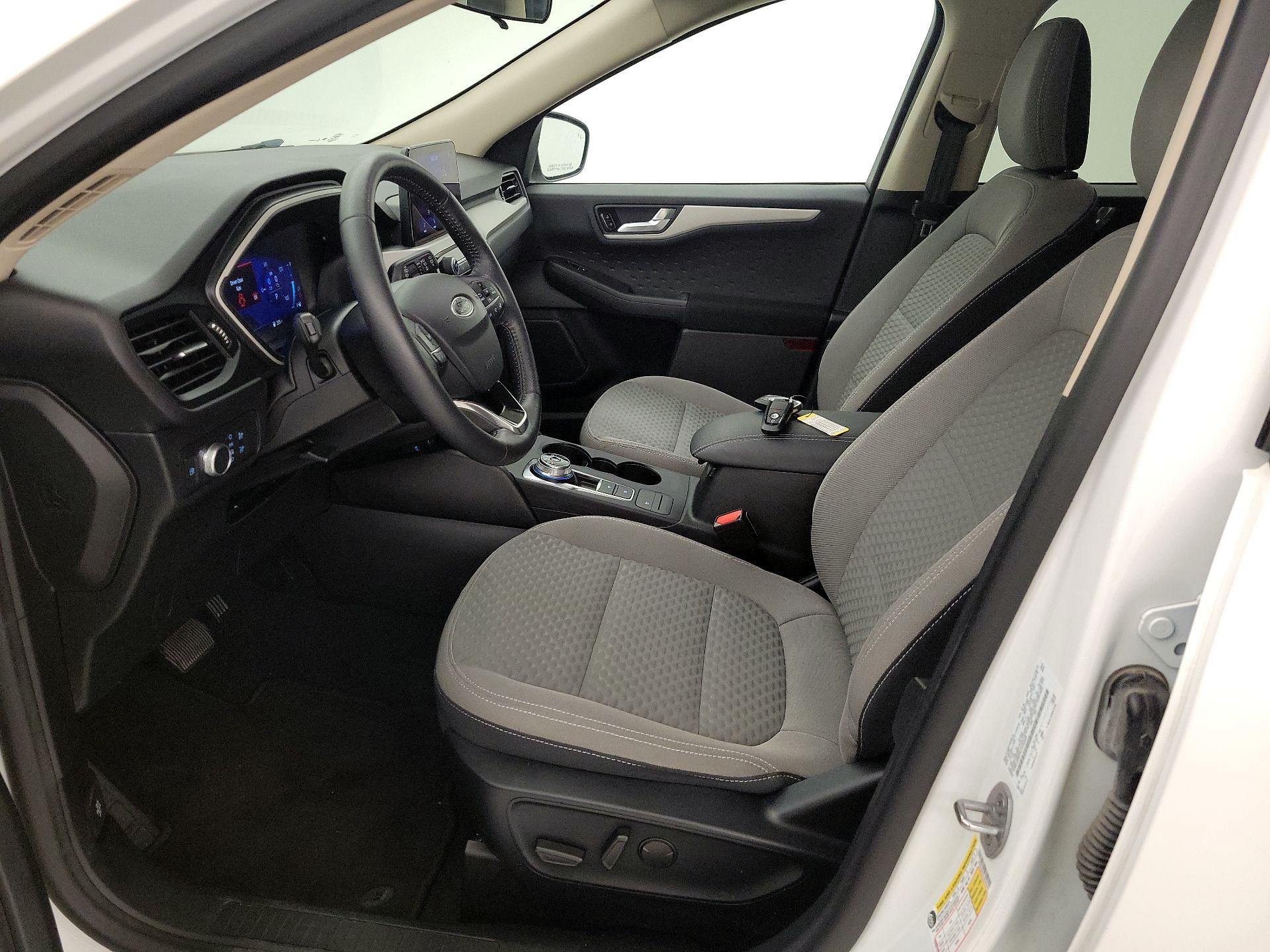 Thumbnail: 2020 Ford Escape - 11