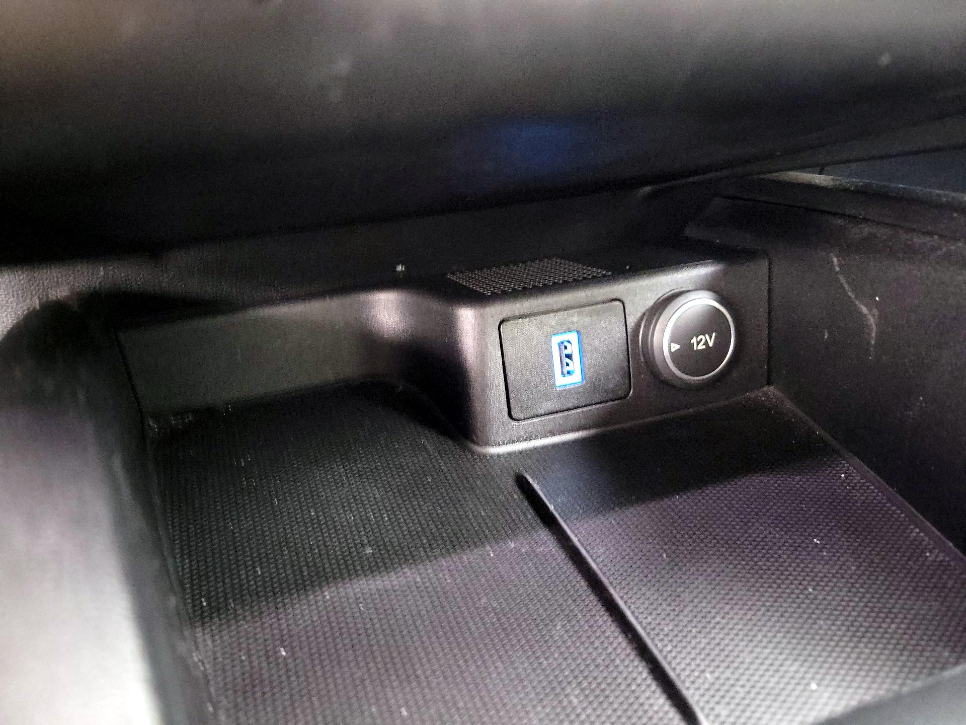 Thumbnail: 2020 Ford Escape - 18