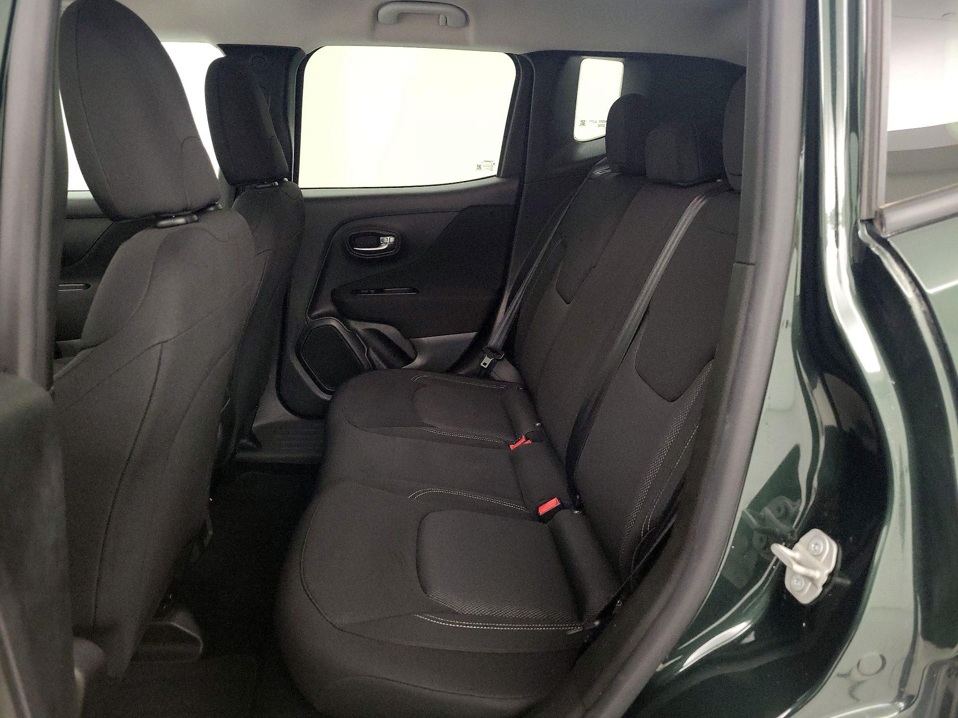 Thumbnail: 2021 Jeep Renegade - 18