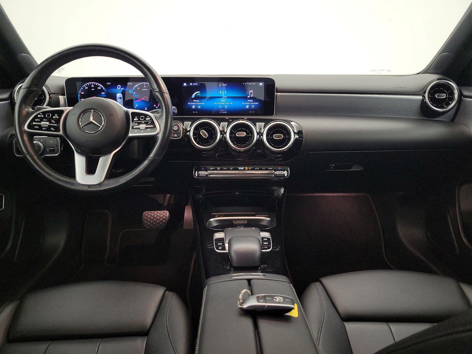 Thumbnail: 2020 Mercedes-Benz A-Class - 9