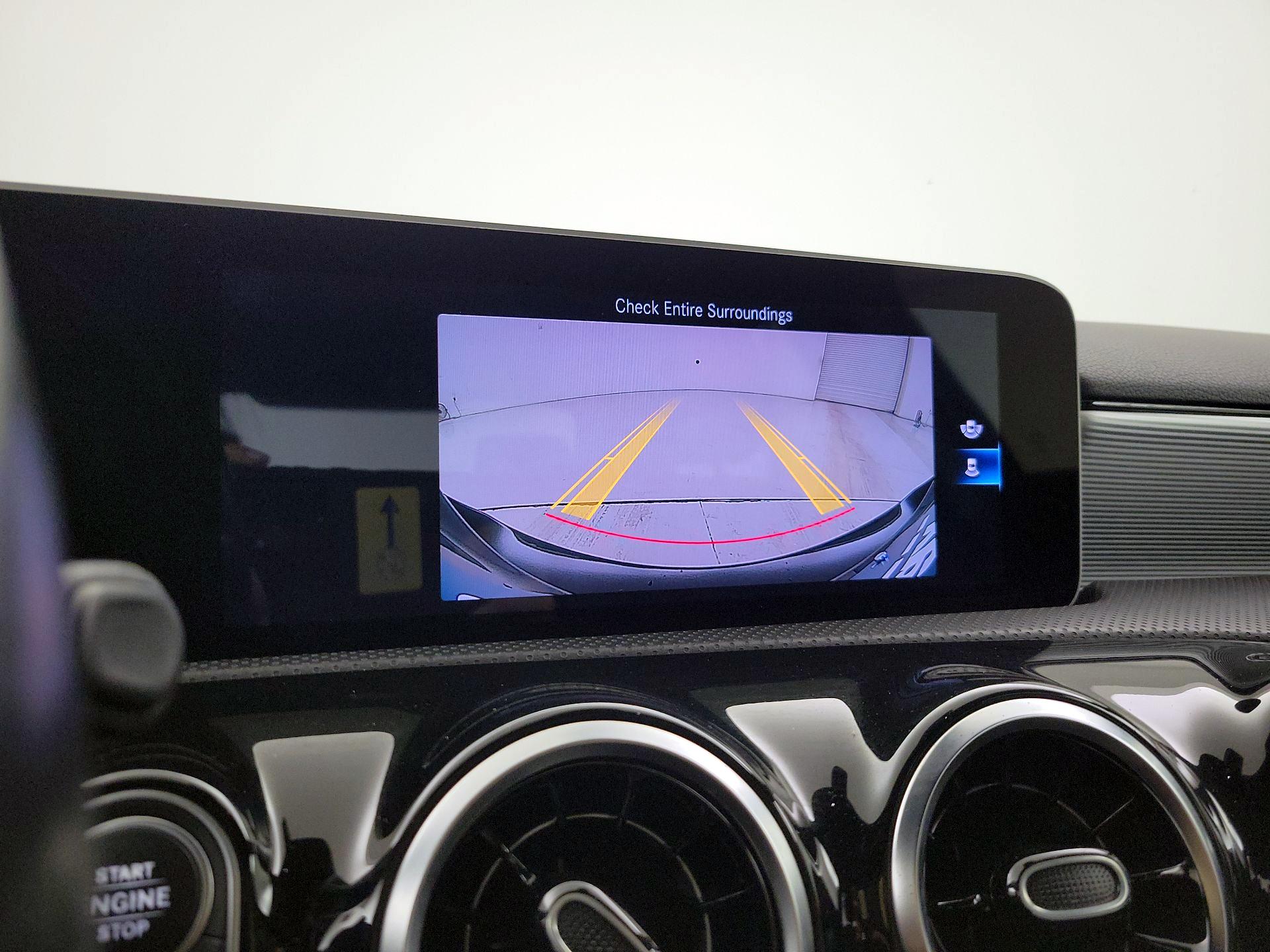 Thumbnail: 2020 Mercedes-Benz A-Class - 14