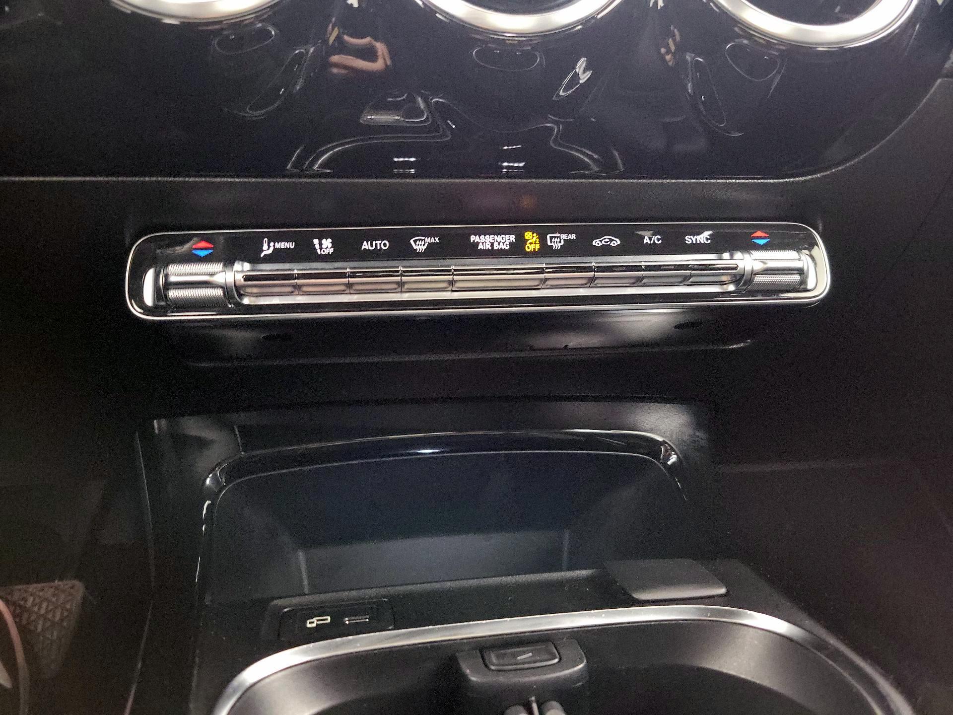 Thumbnail: 2020 Mercedes-Benz A-Class - 16