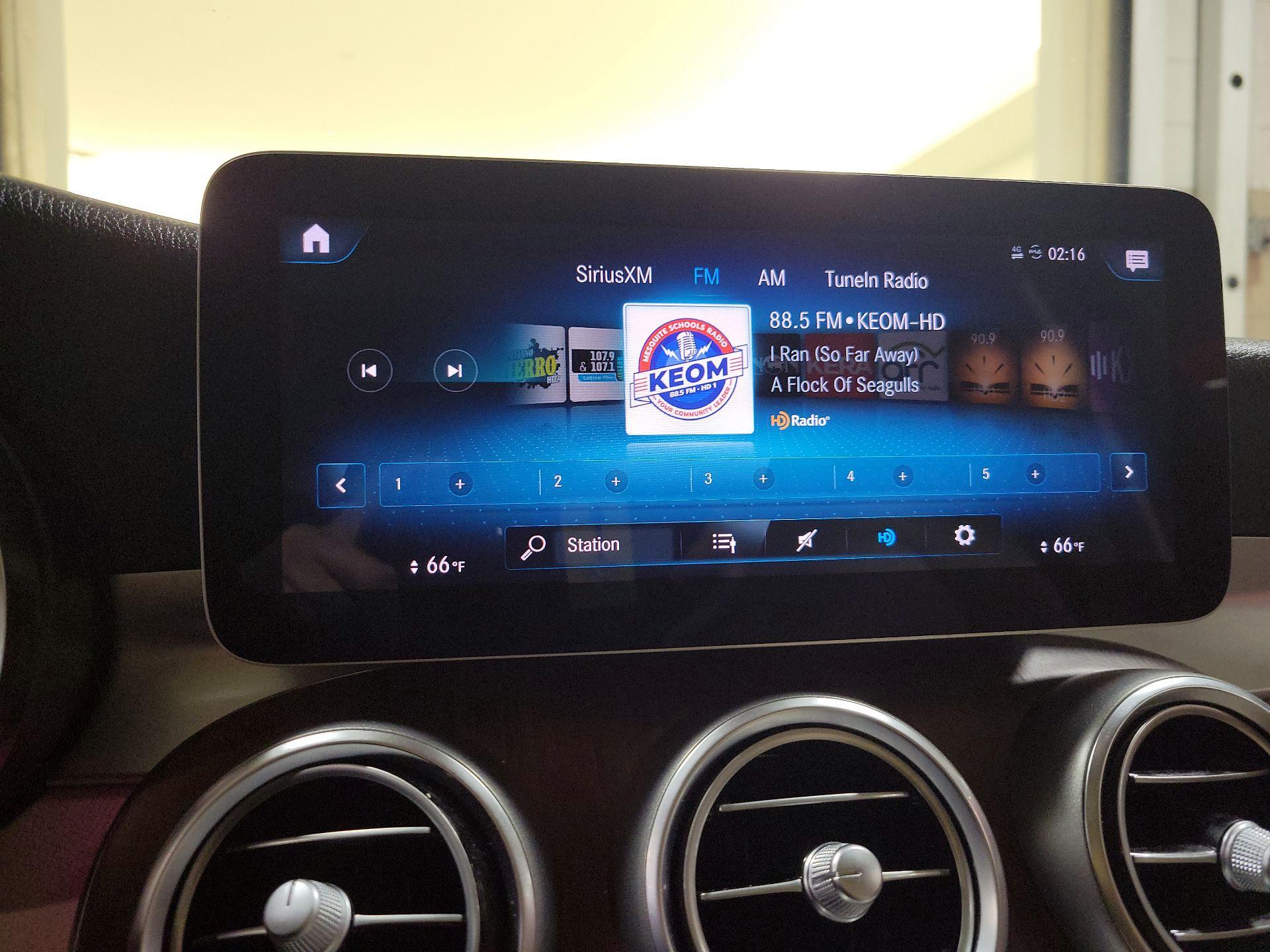 Thumbnail: 2020 Mercedes-Benz GLC - 15