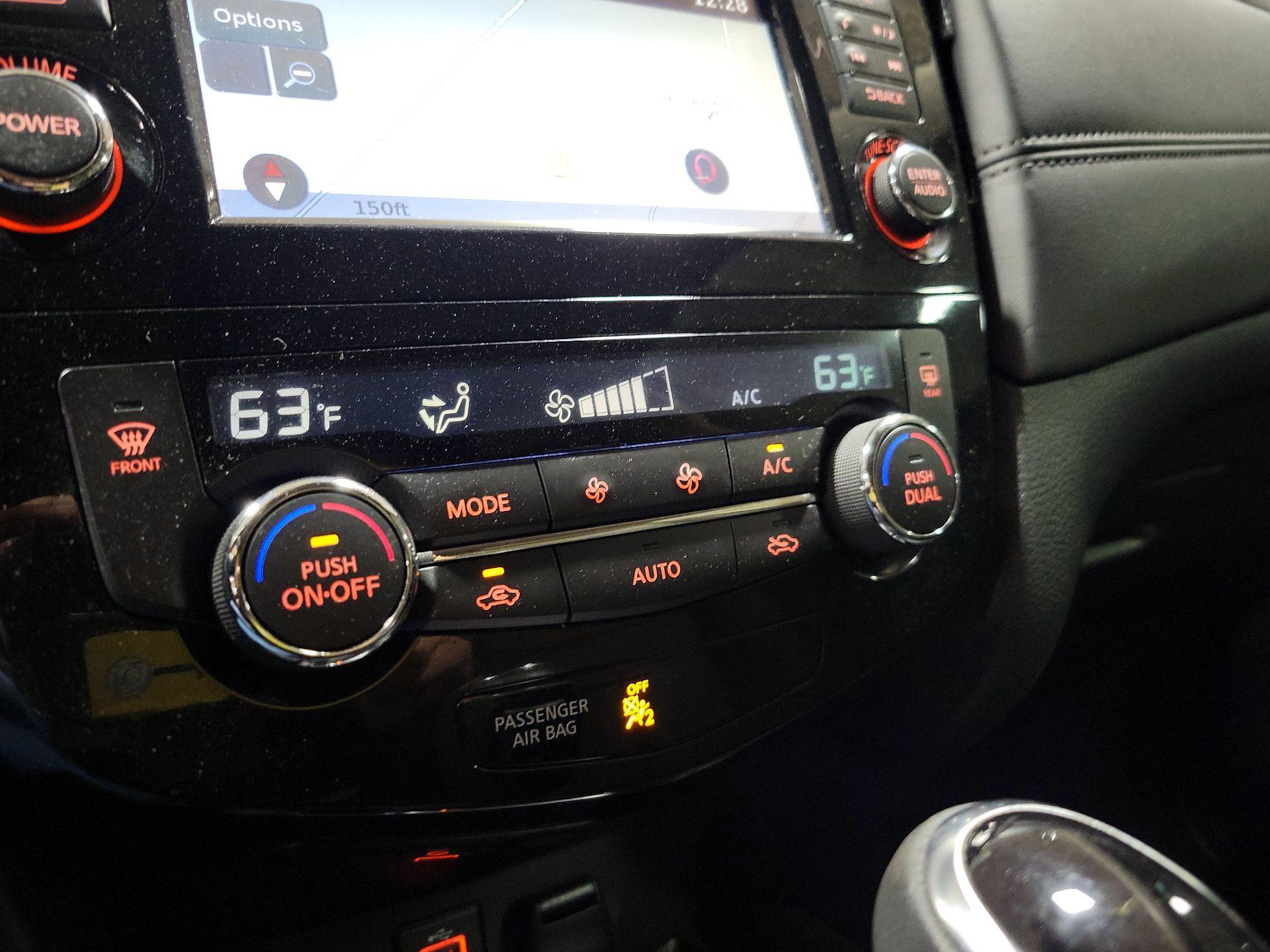 Thumbnail: 2017 Nissan Rogue - 16