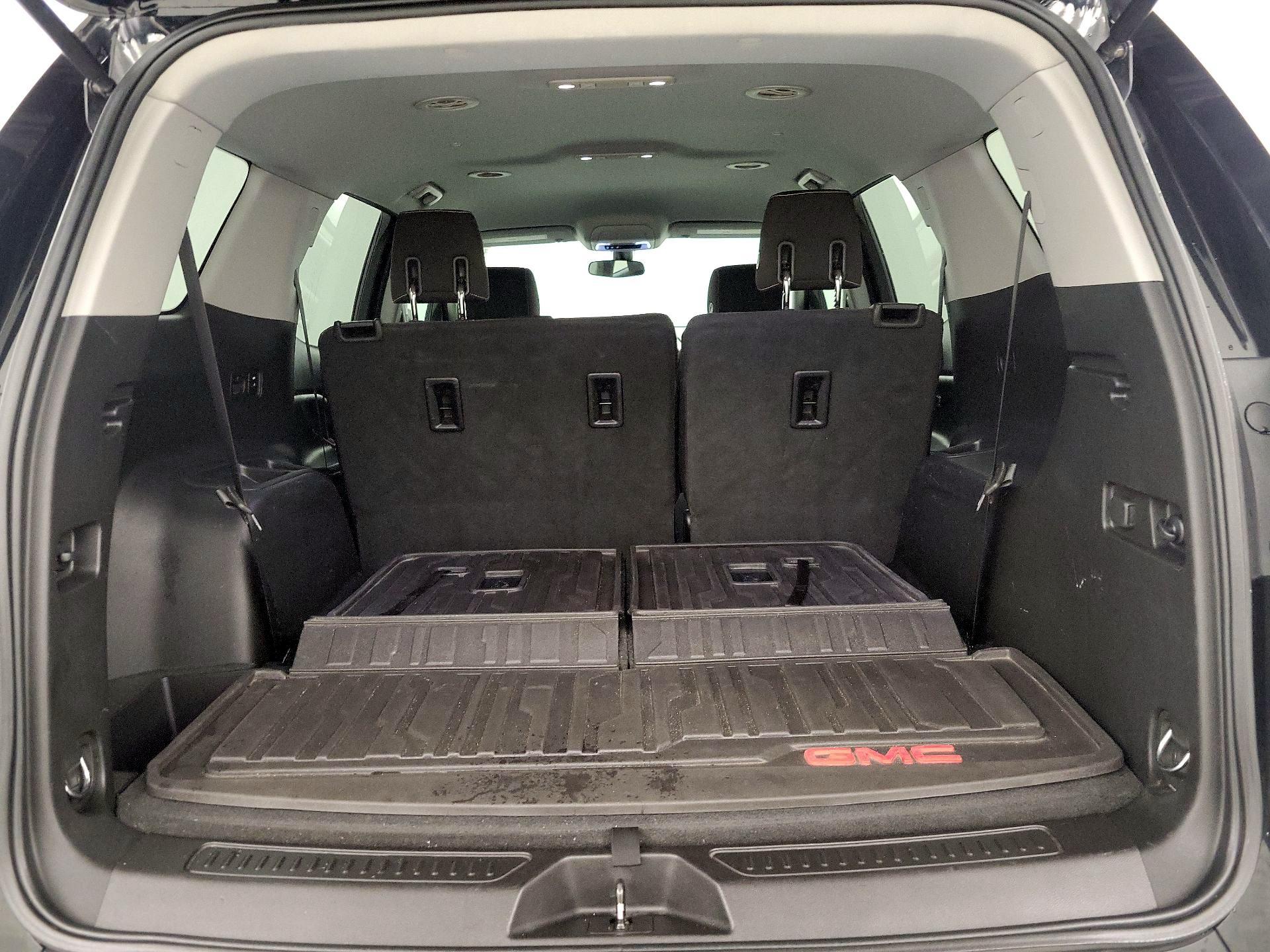 Thumbnail: 2018 GMC Acadia - 19