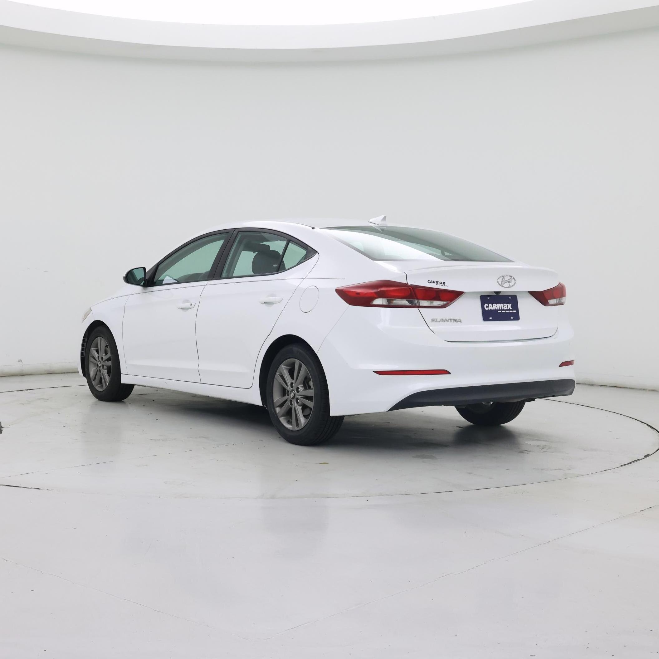 Thumbnail: 2018 Hyundai Elantra - 2