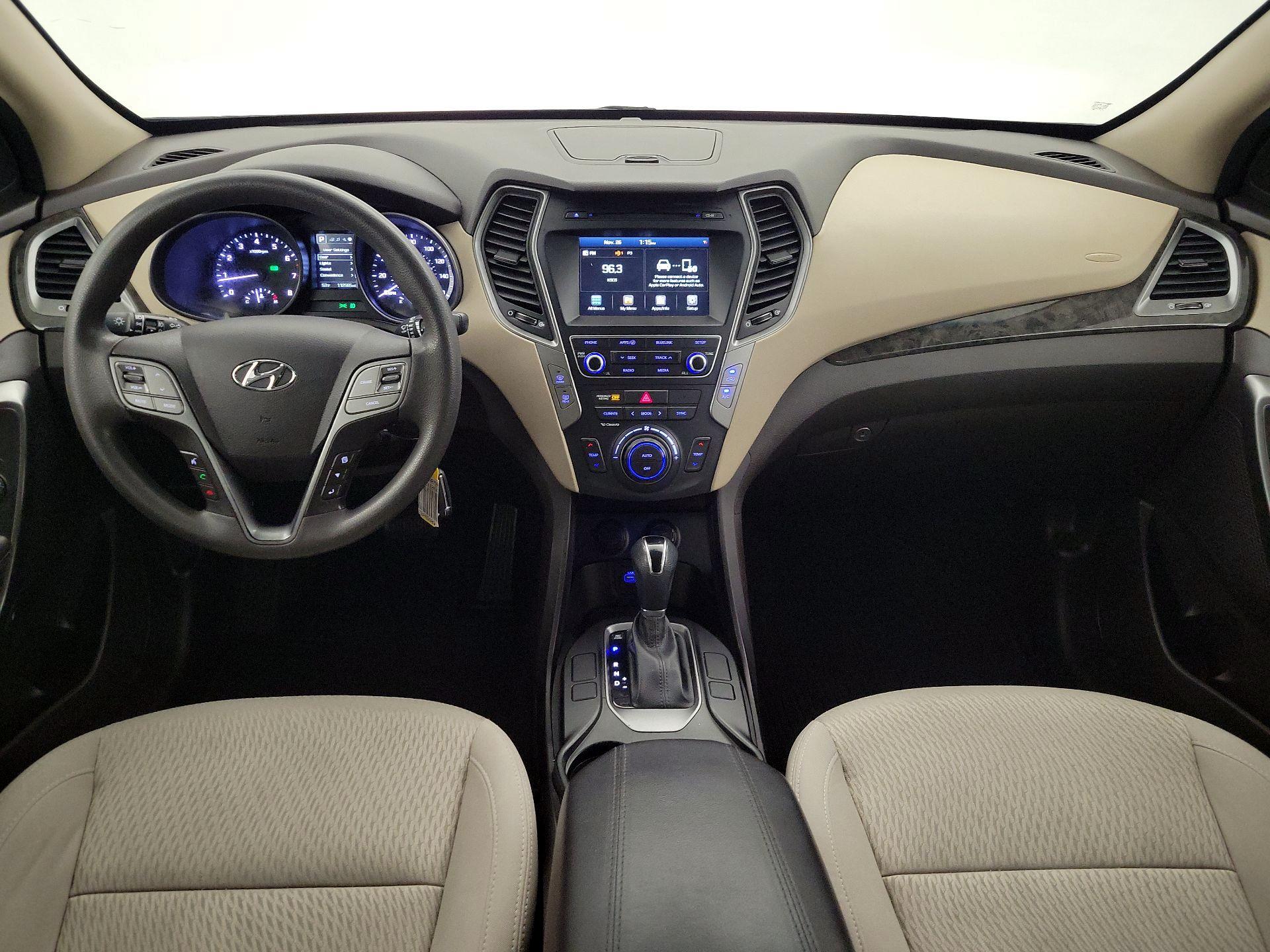 Thumbnail: 2017 Hyundai Santa Fe - 9