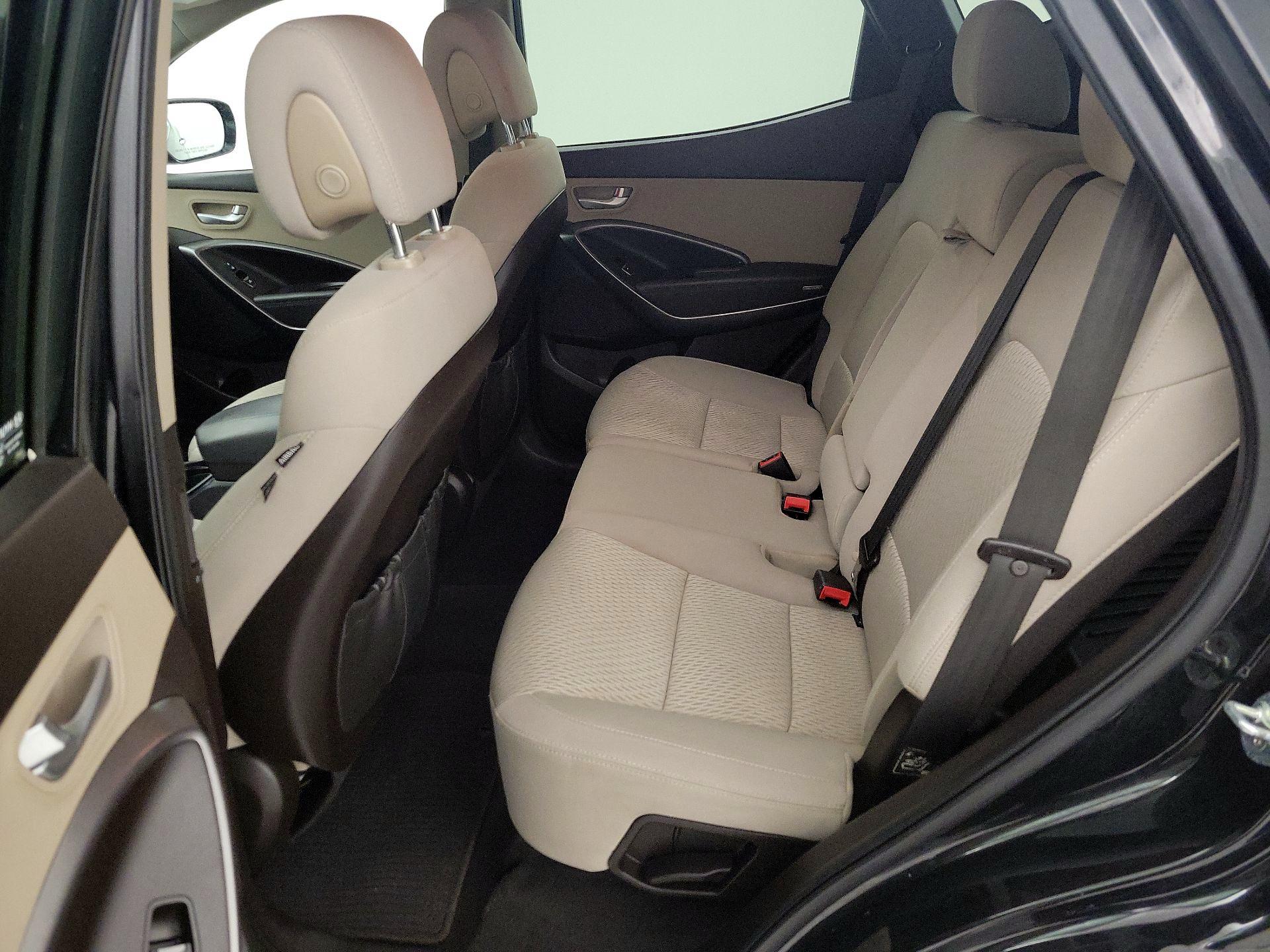 Thumbnail: 2017 Hyundai Santa Fe - 19