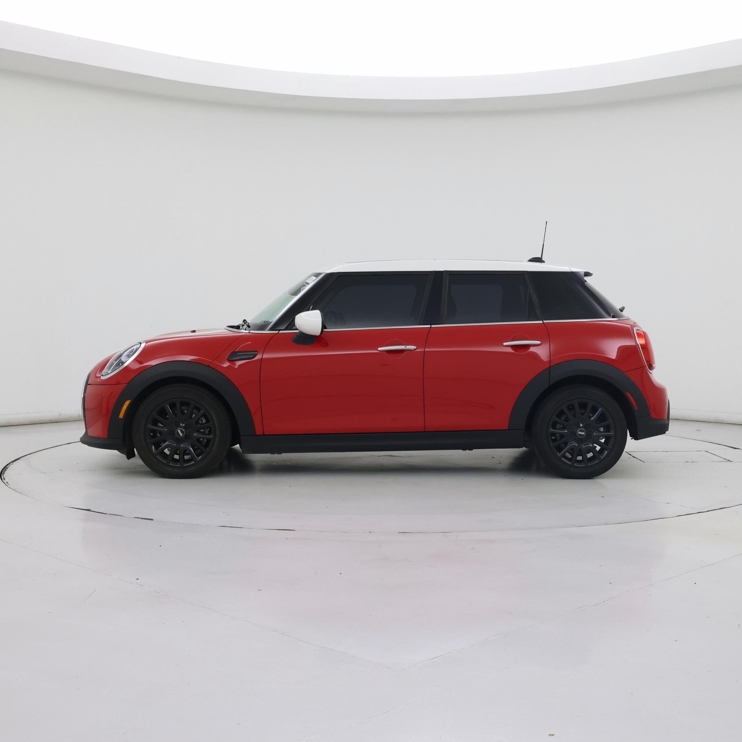 Thumbnail: 2023 MINI Cooper Hardtop - 3