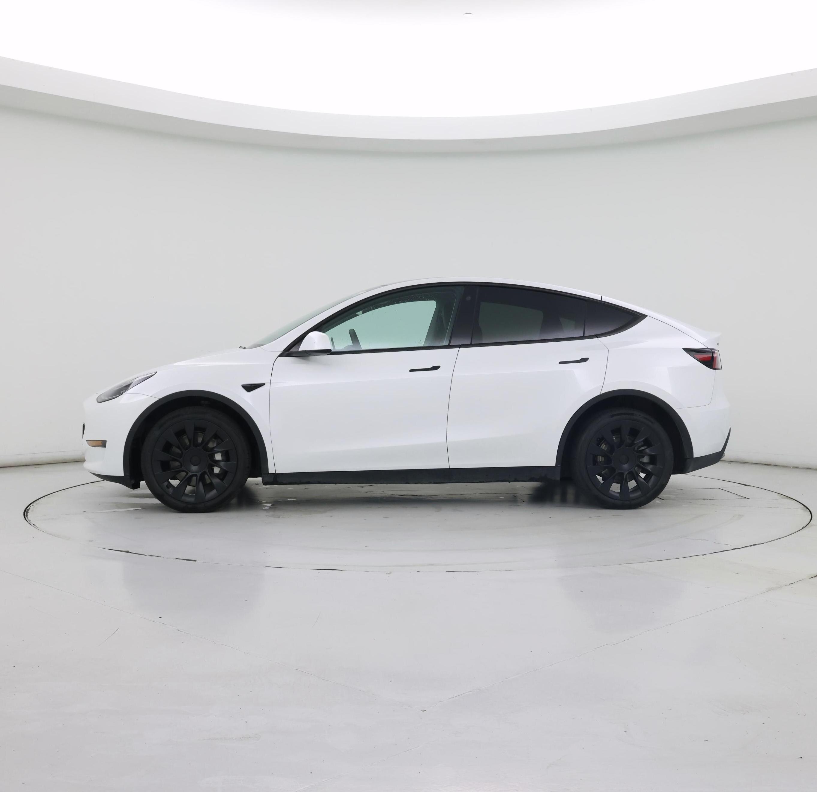 Thumbnail: 2023 Tesla Model Y - 3