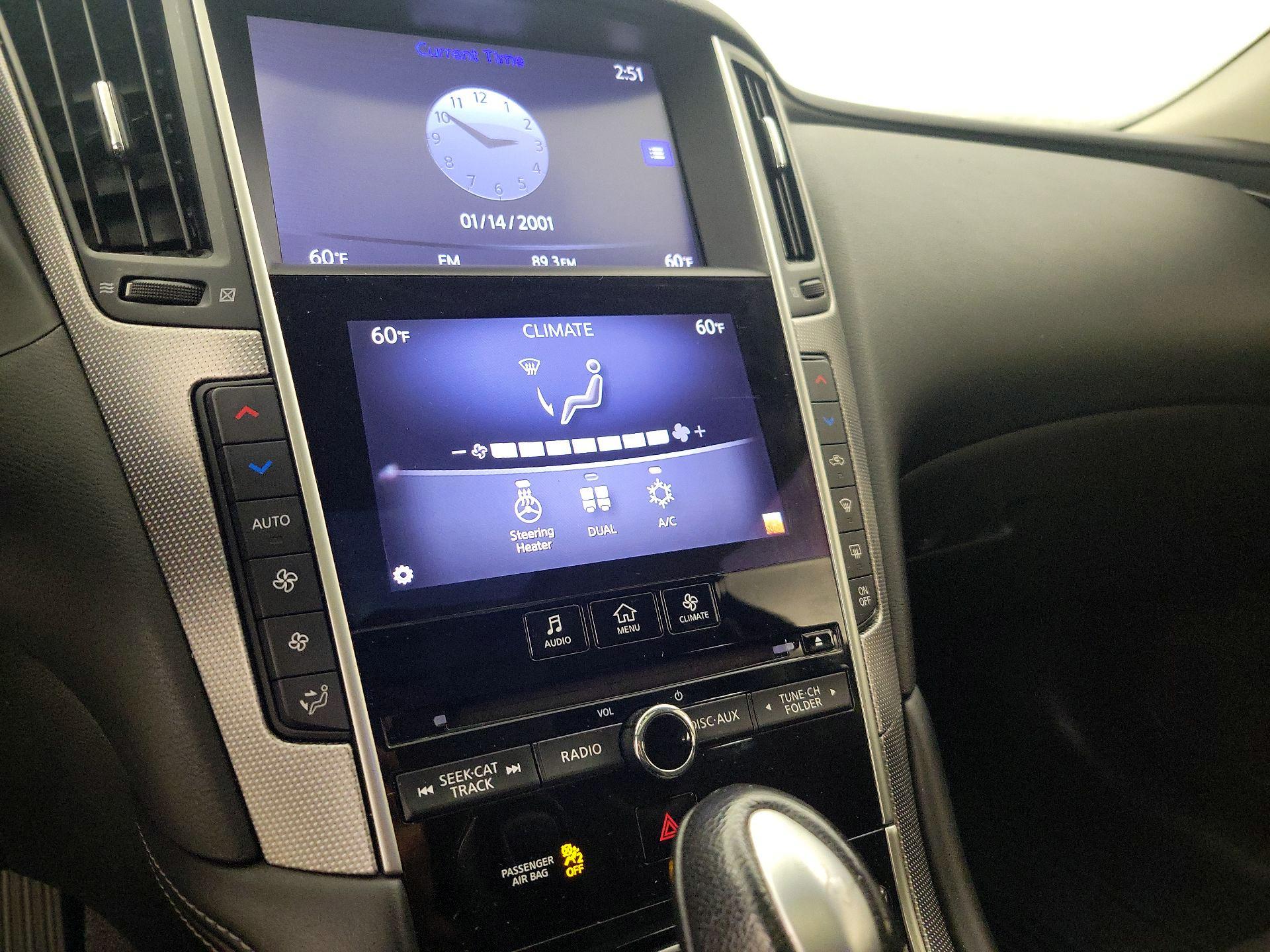 Thumbnail: 2015 INFINITI Q50 - 16