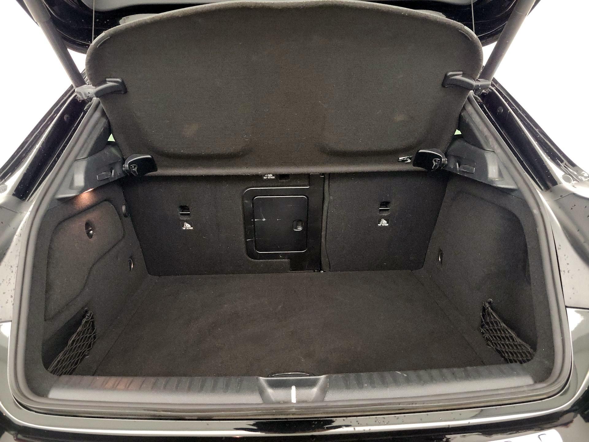 Thumbnail: 2019 Mercedes-Benz GLA - 19