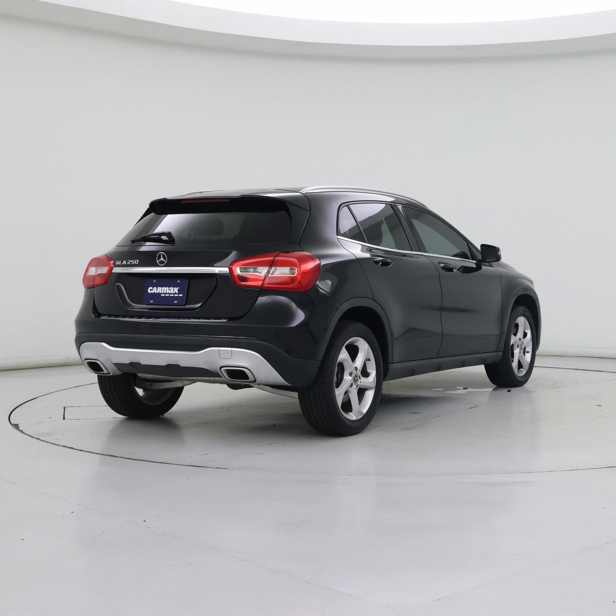 Thumbnail: 2019 Mercedes-Benz GLA - 8