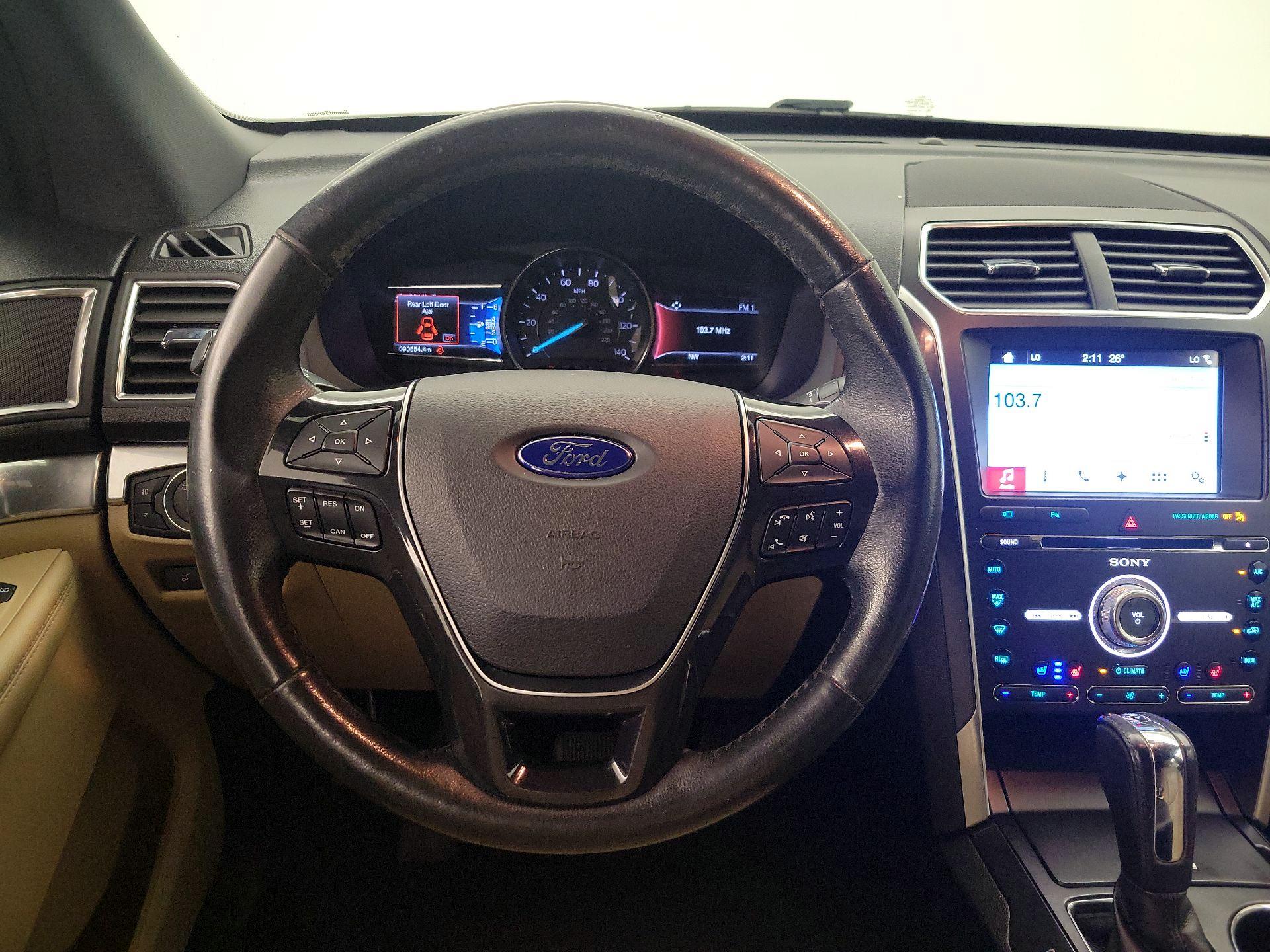 Thumbnail: 2017 Ford Explorer - 10