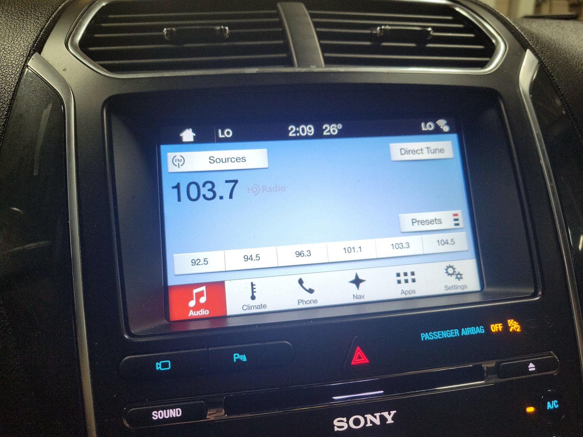 Thumbnail: 2017 Ford Explorer - 15