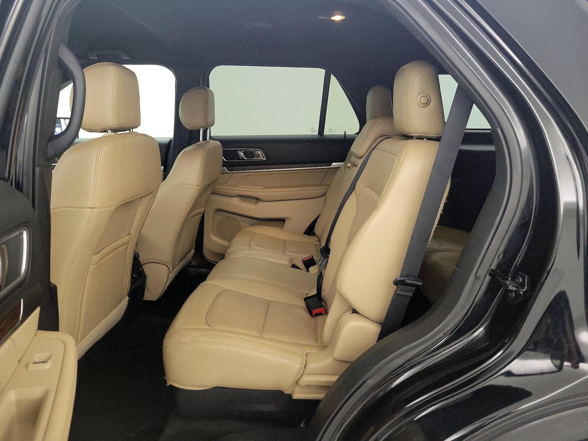 Thumbnail: 2017 Ford Explorer - 18