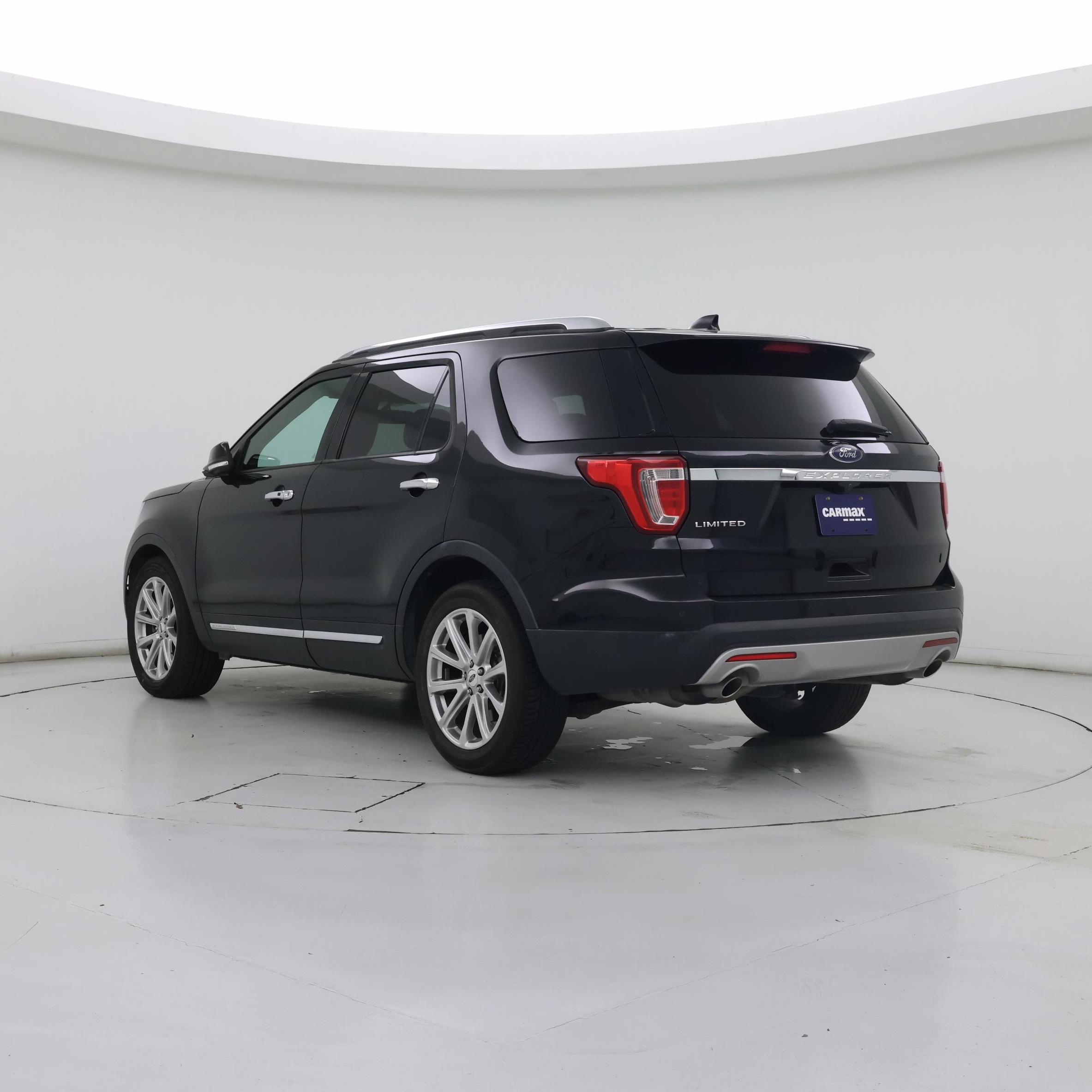 Thumbnail: 2017 Ford Explorer - 2