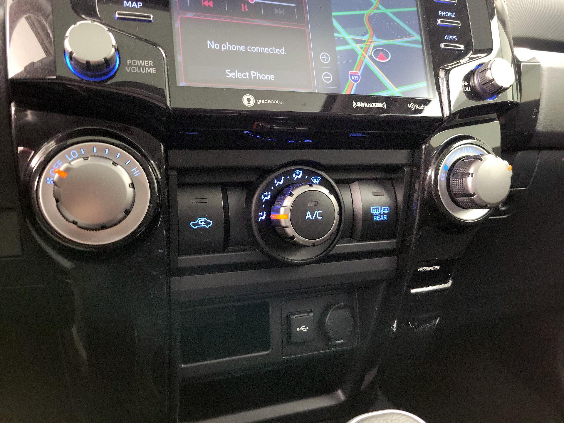 Thumbnail: 2022 Toyota 4Runner - 17