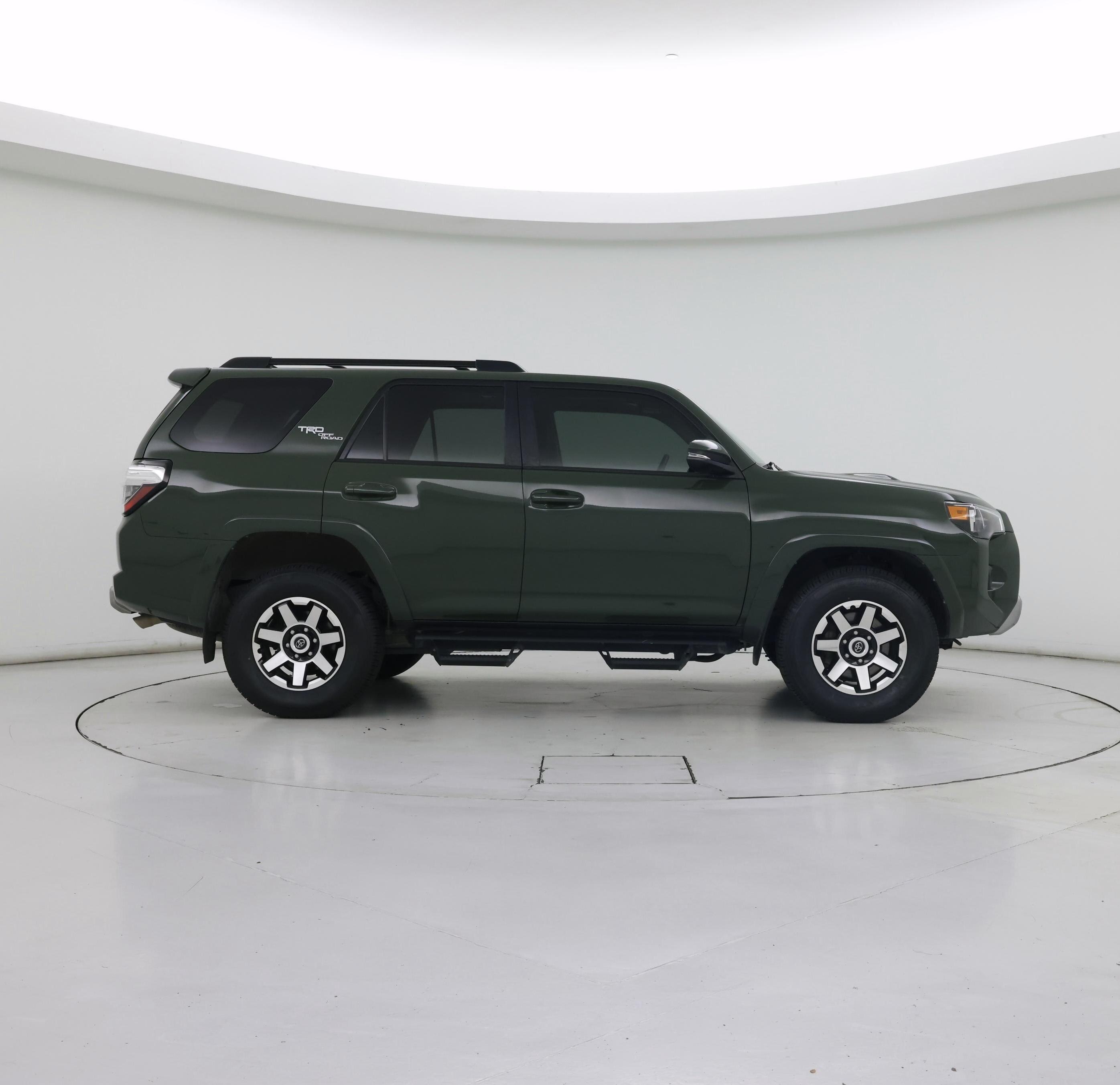 Thumbnail: 2022 Toyota 4Runner - 7