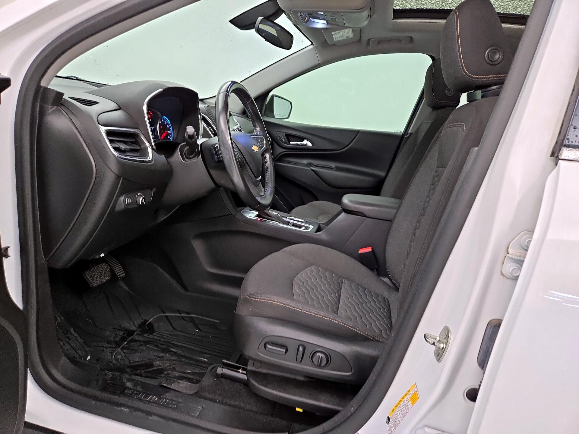 Thumbnail: 2018 Chevrolet Equinox - 11