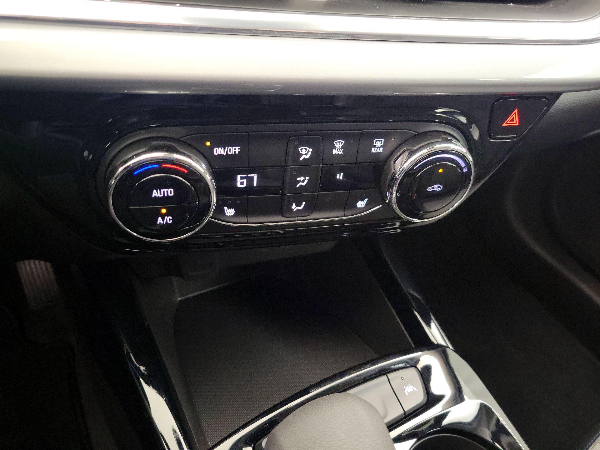 Thumbnail: 2025 Chevrolet Trax - 16