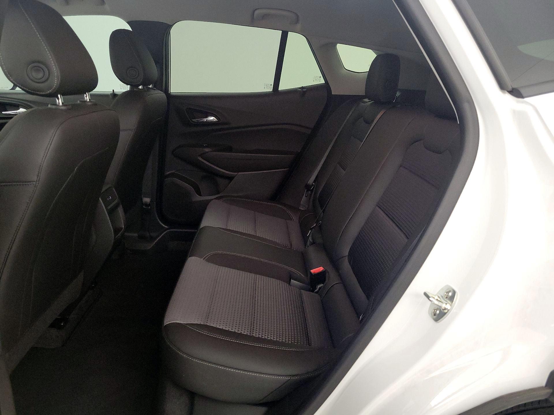 Thumbnail: 2025 Chevrolet Trax - 18