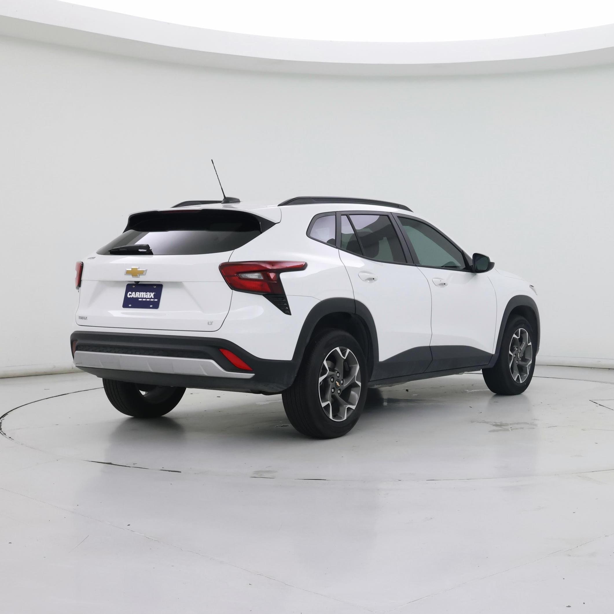 Thumbnail: 2025 Chevrolet Trax - 8