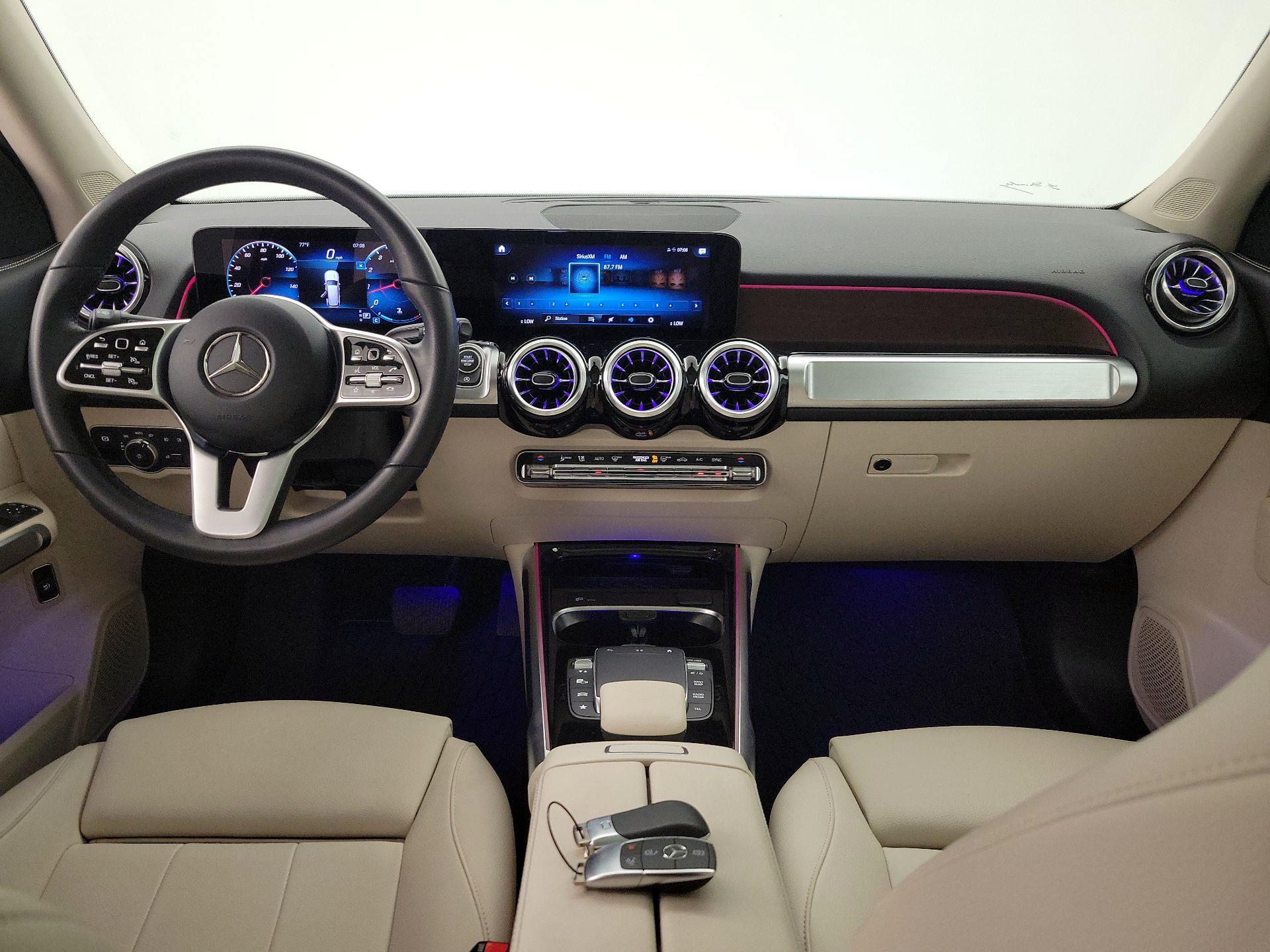 Thumbnail: 2023 Mercedes-Benz GLB - 9