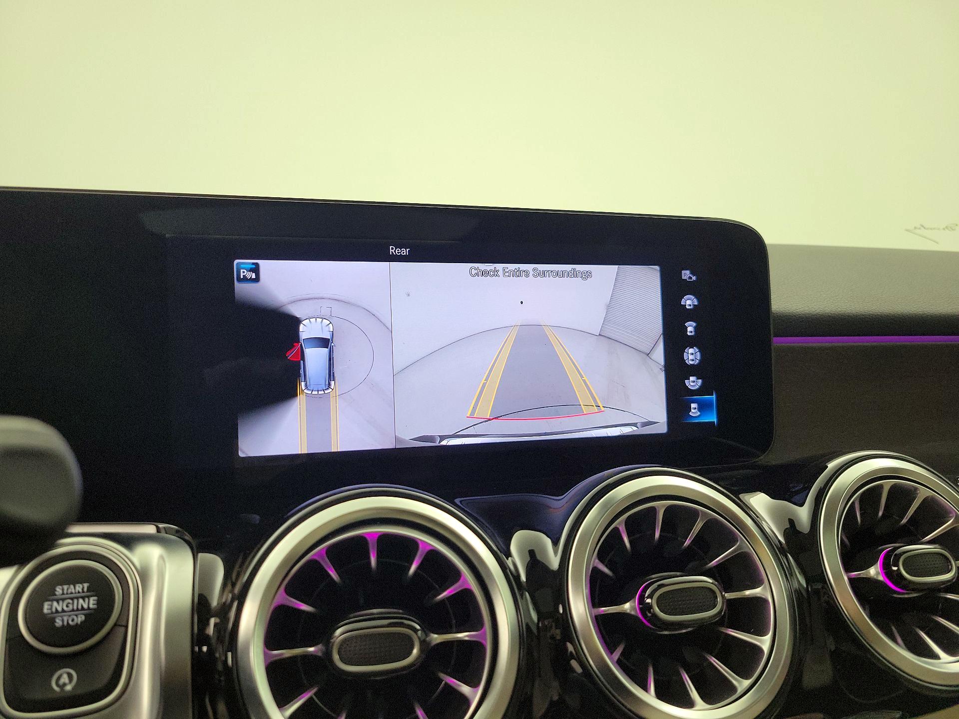 Thumbnail: 2023 Mercedes-Benz GLB - 14