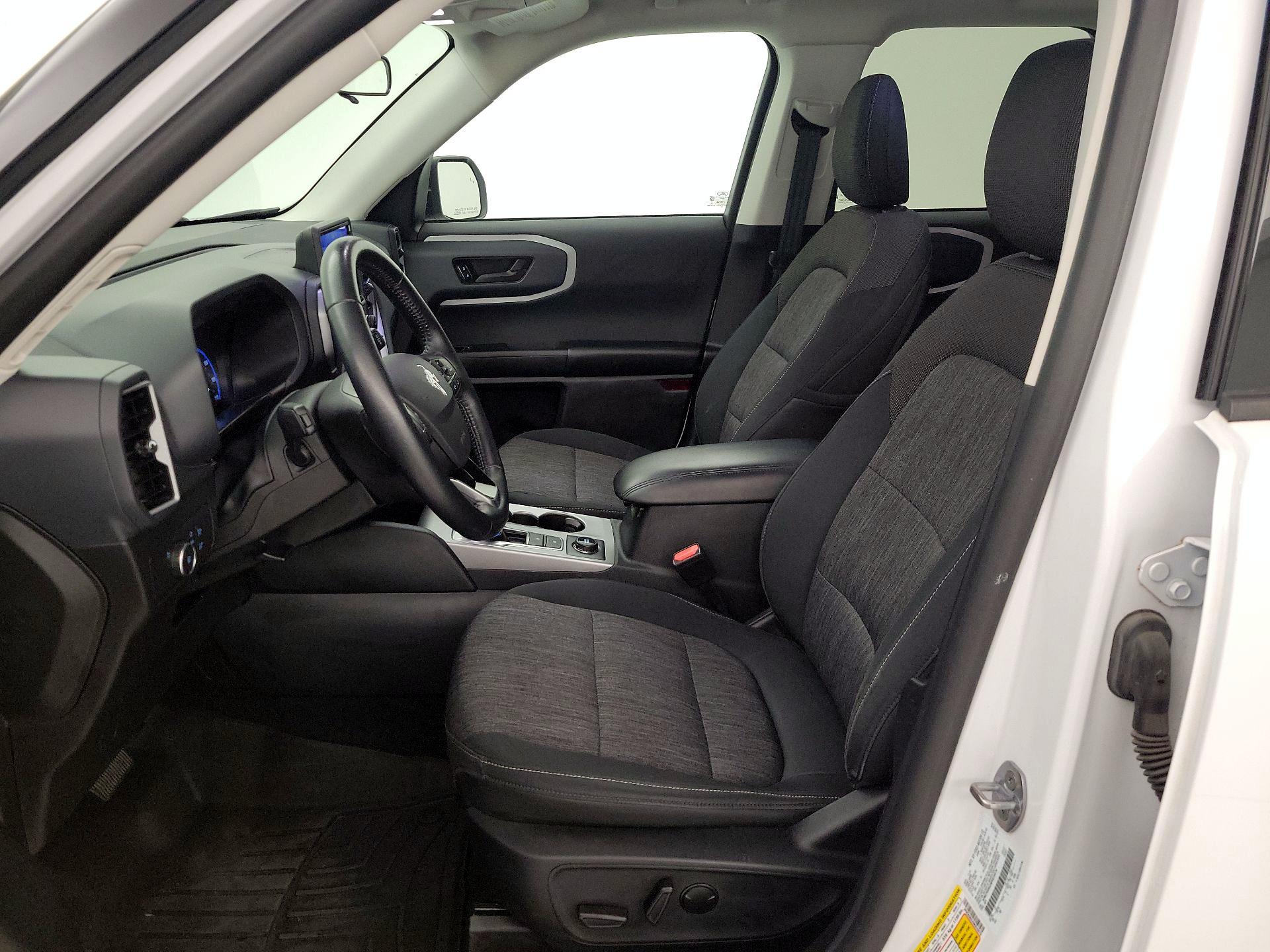 Thumbnail: 2021 Ford Bronco Sport - 11