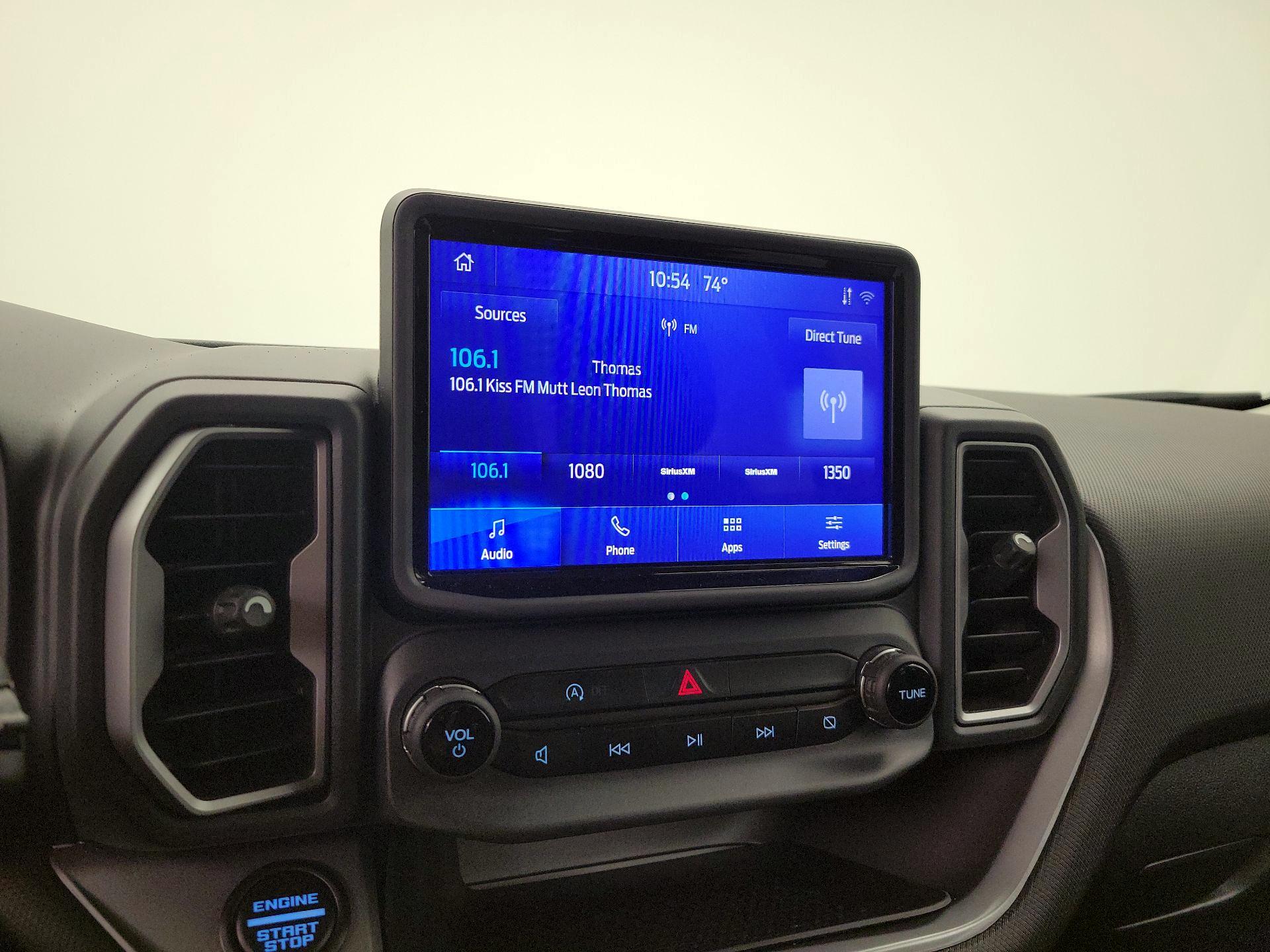 Thumbnail: 2021 Ford Bronco Sport - 15