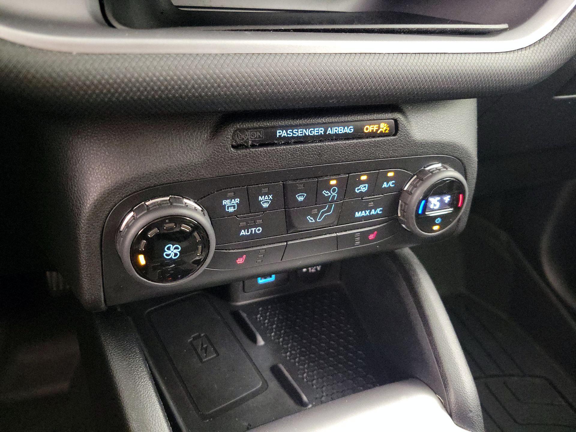 Thumbnail: 2021 Ford Bronco Sport - 16