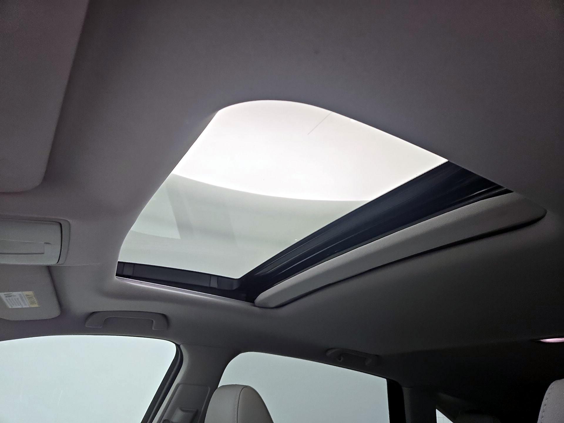 Thumbnail: 2016 Acura MDX - 19